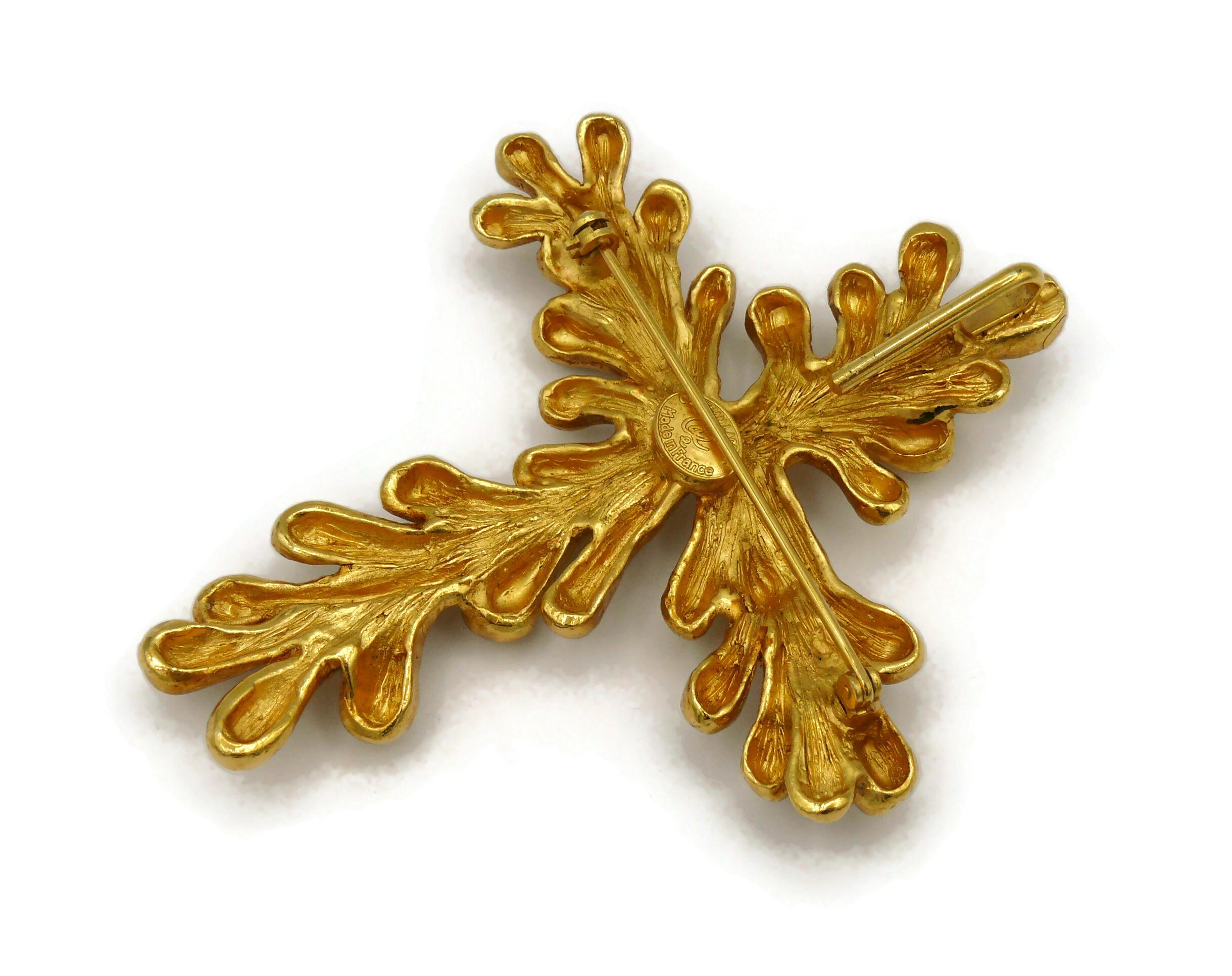 CHRISTIAN LACROIX Vintage Massive Gold Tone Splash Cross Brooch Pendant For Sale 1