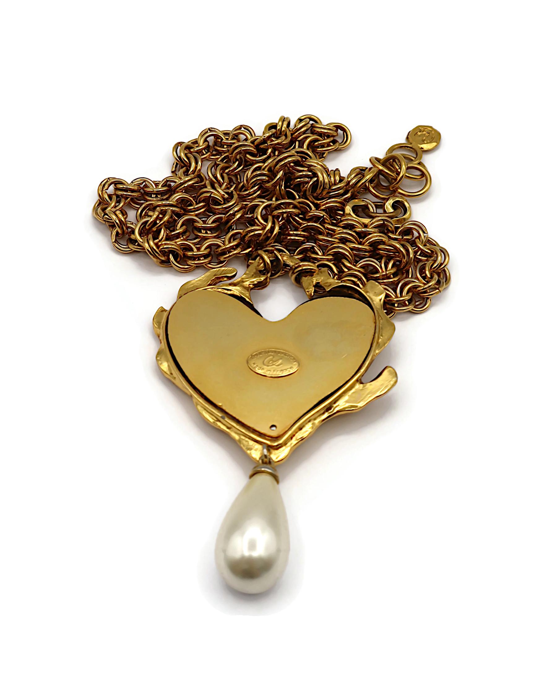 CHRISTIAN LACROIX Collier pendentif vintage en forme de cœur massif en vente 11