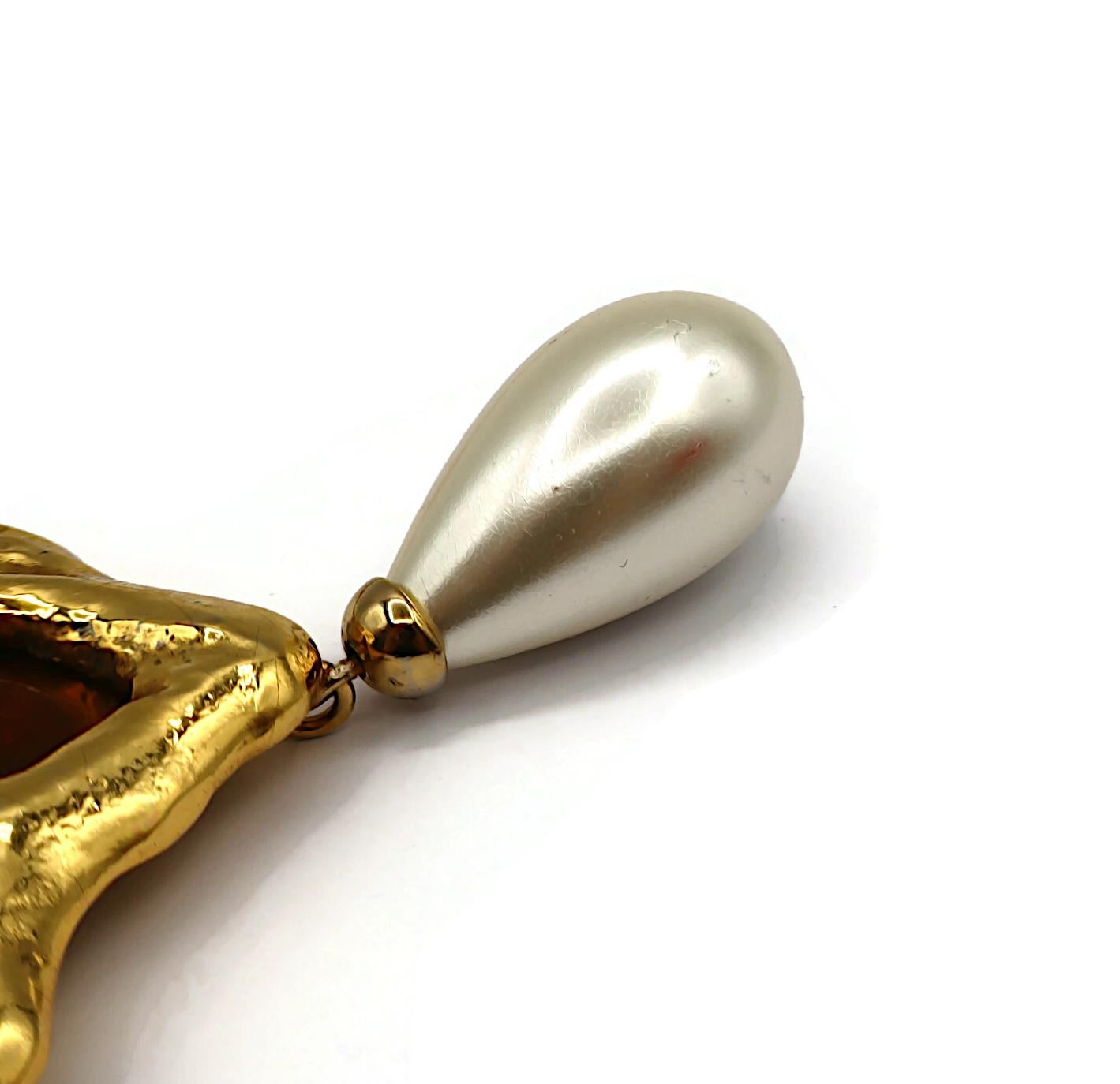 CHRISTIAN LACROIX Collier pendentif vintage en forme de cœur massif en vente 14