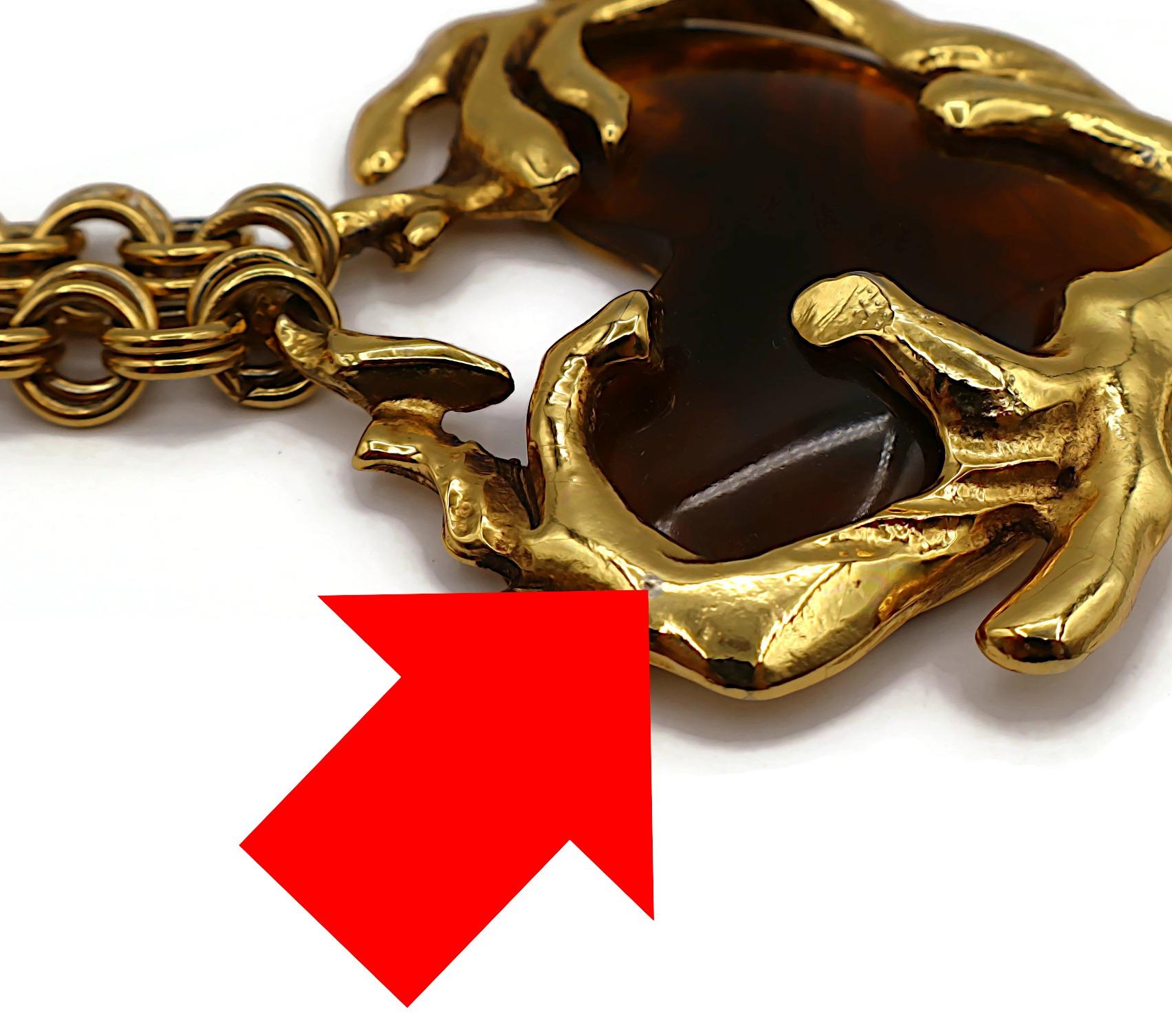 CHRISTIAN LACROIX Collier pendentif vintage en forme de cœur massif en vente 16