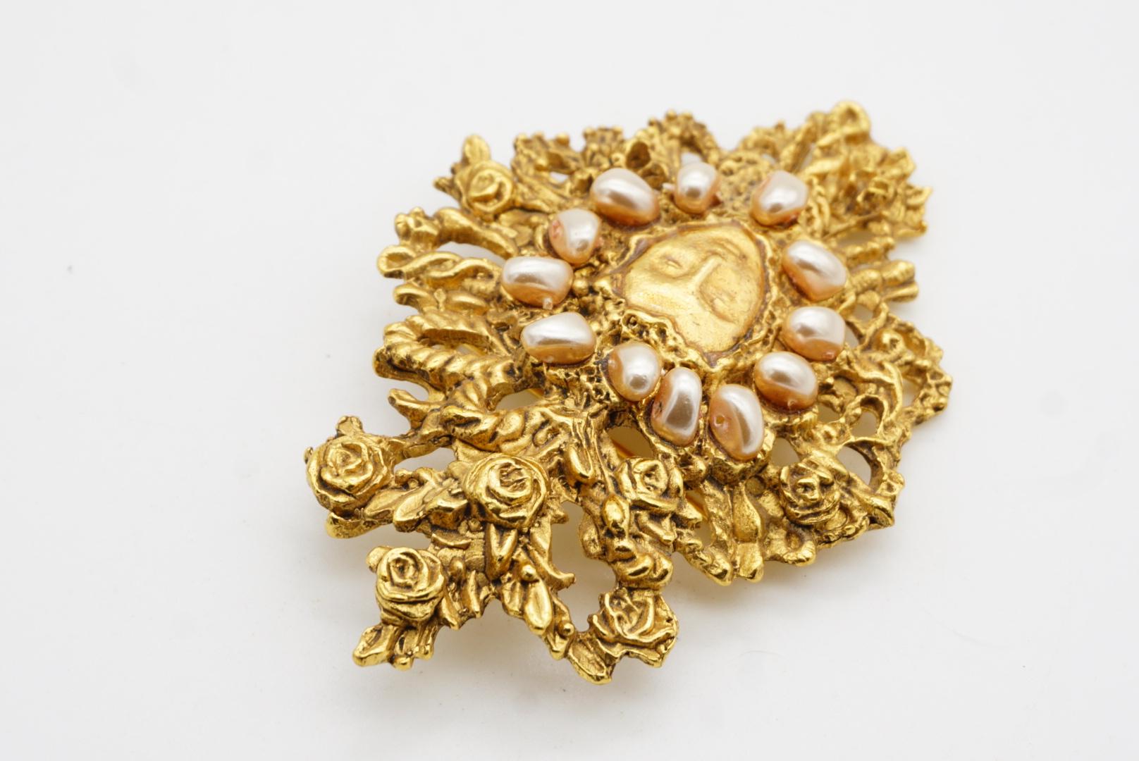 Christian Lacroix Vintage Noel 1998 Large Openwork Pearls Face Mask Rose Brooch For Sale 7