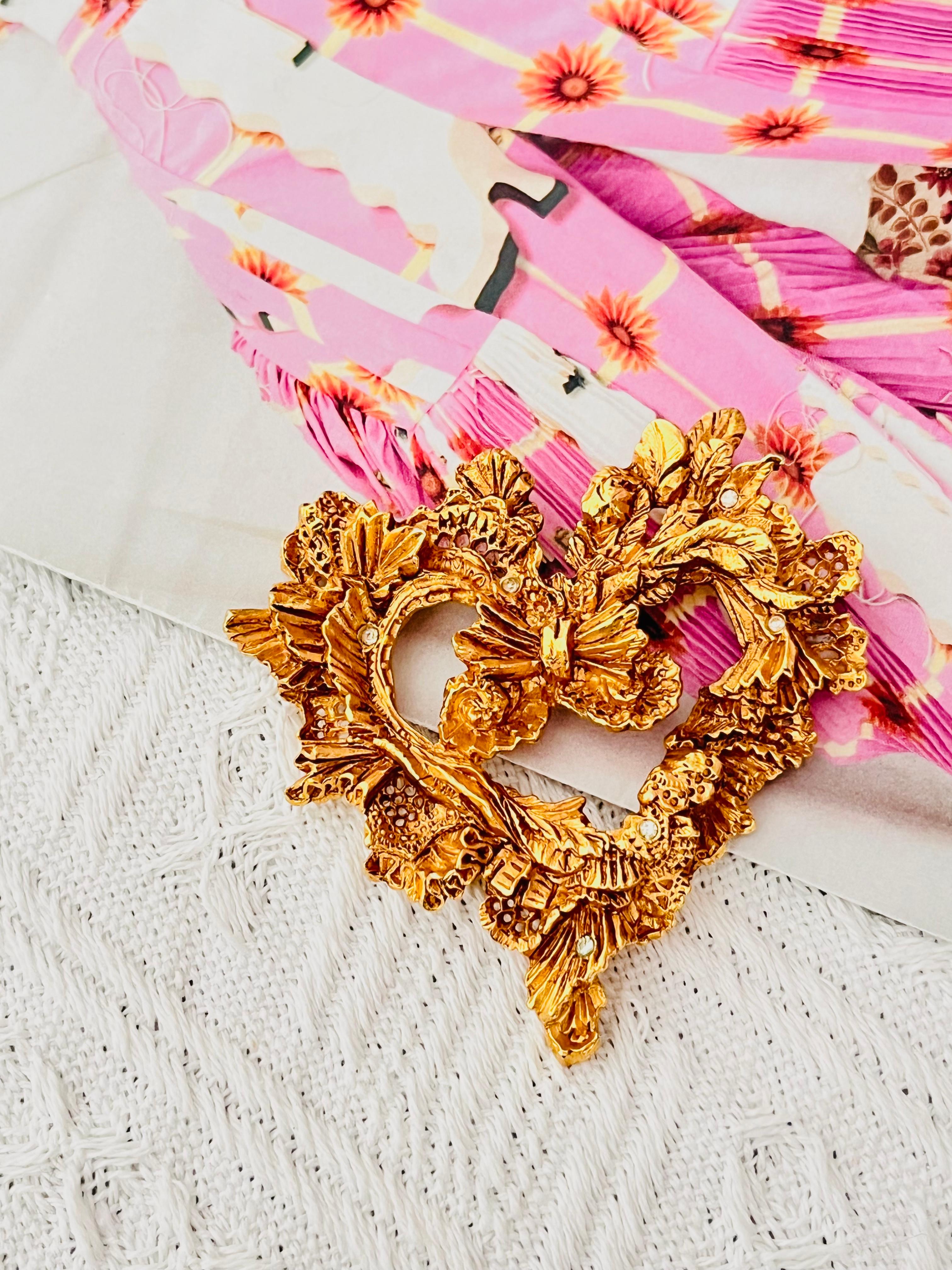 Art Deco Christian Lacroix Vintage Noel 95 Heart Flower Leaf Bow Crystal Openwork Brooch For Sale