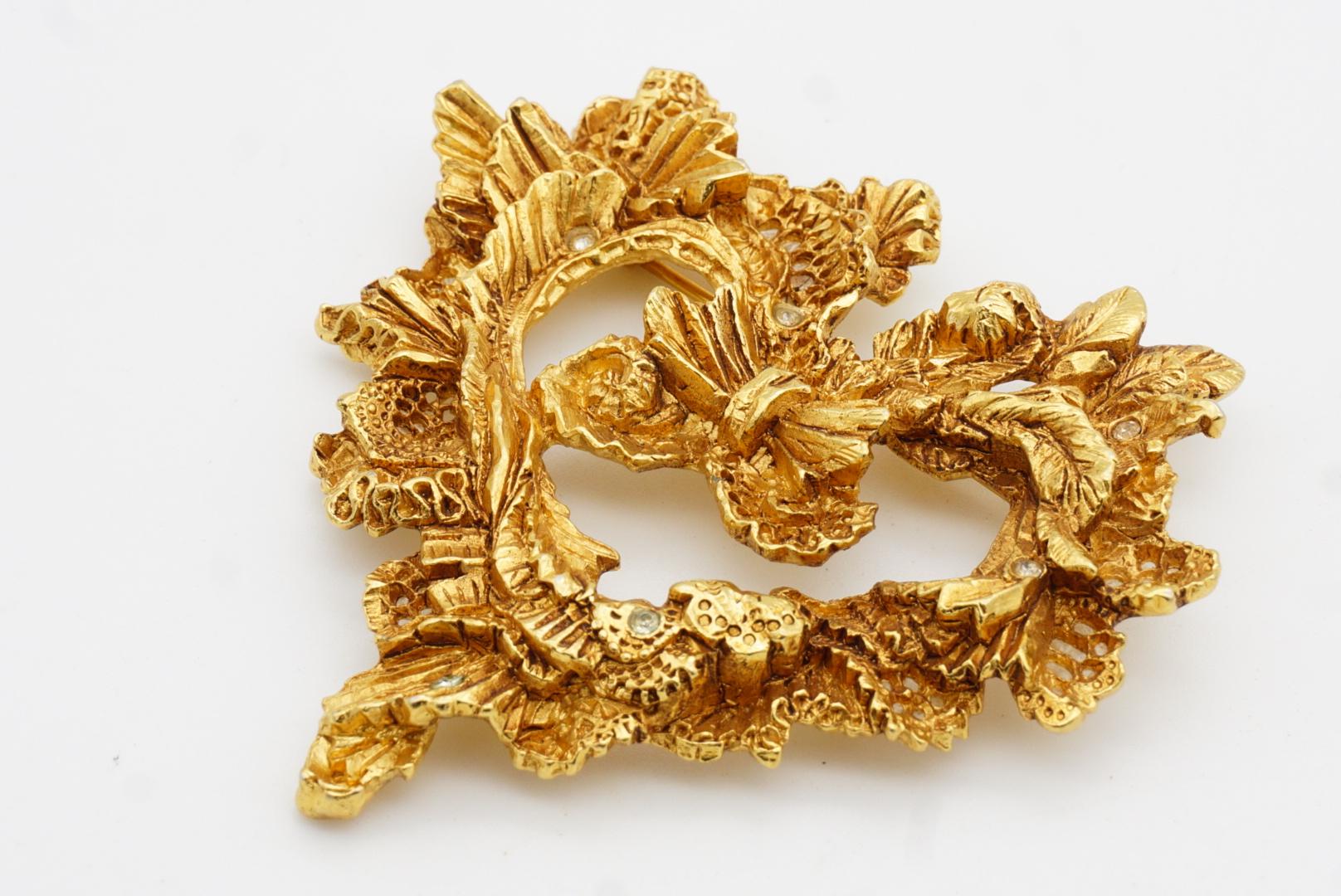 Christian Lacroix Vintage Noel 95 Heart Flower Leaf Bow Crystal Openwork Brooch For Sale 4