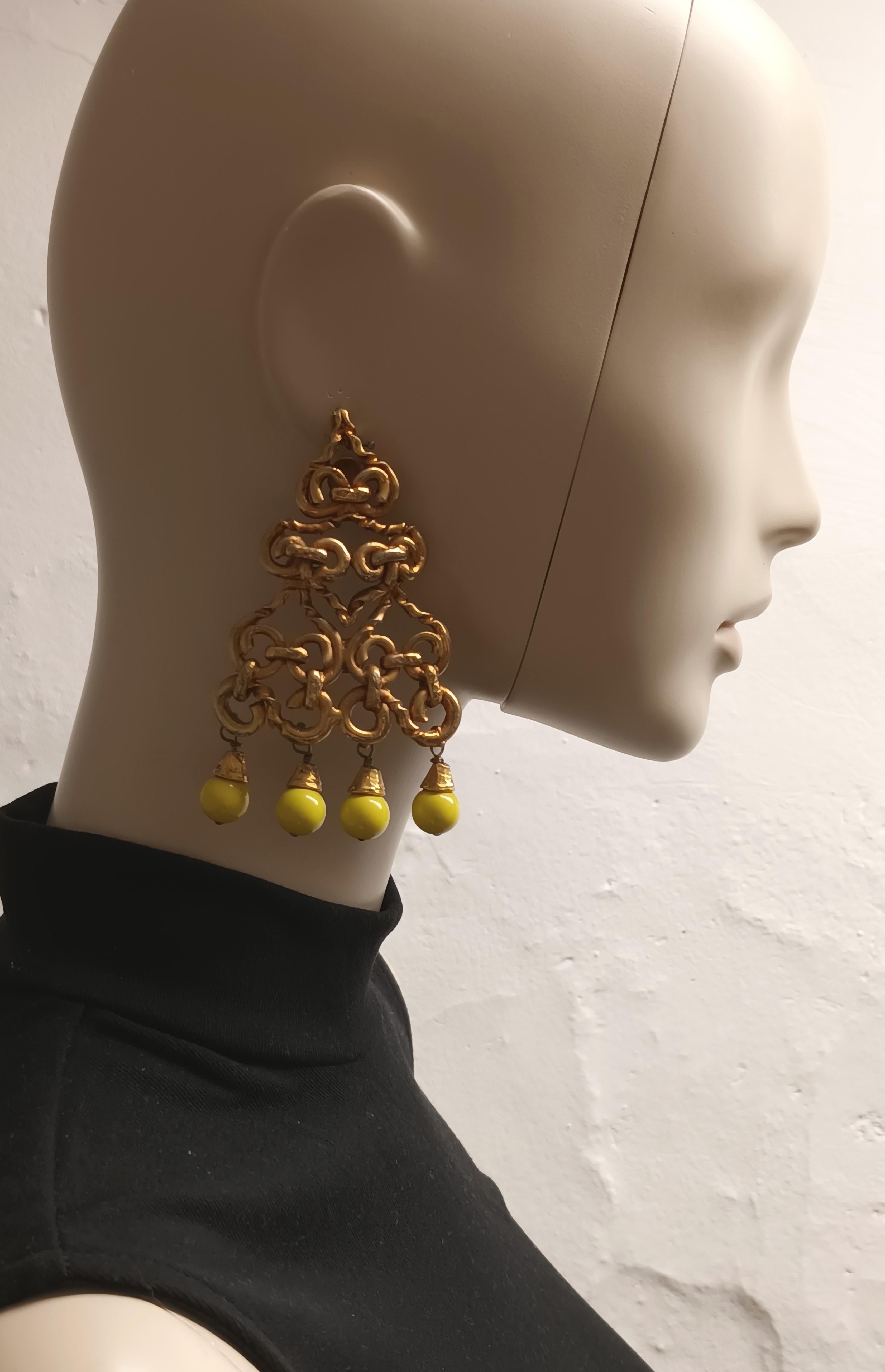 Christian Lacroix Vintage Oversized Dangling Earrings  In Fair Condition For Sale In Nice, FR