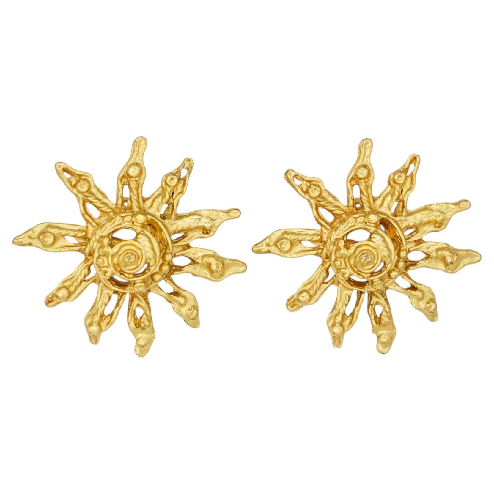 Christian Lacroix – Seltene Vintage-Ohrringe im Barockstil mit goldenem Sonnenstern-Motiv und durchbrochenem Design