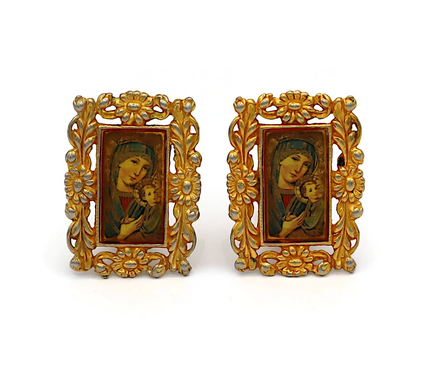 CHRISTIAN LACROIX Vintage Rare Madonna with Child Icon Clip-On Earrings In Good Condition For Sale In Nice, FR