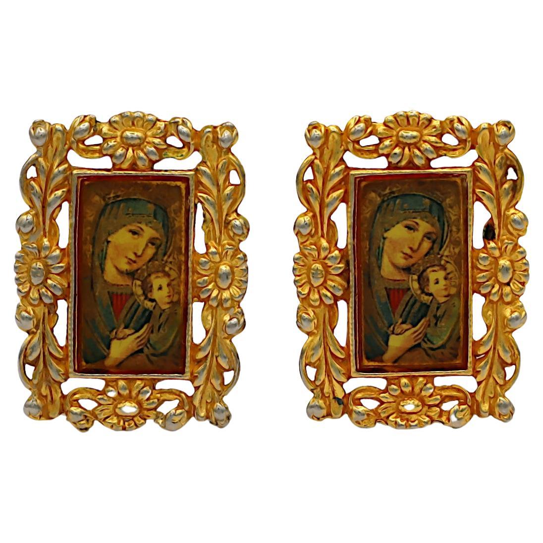 CHRISTIAN LACROIX Vintage Rare Madonna with Child Icone Clips-On Earrings en vente