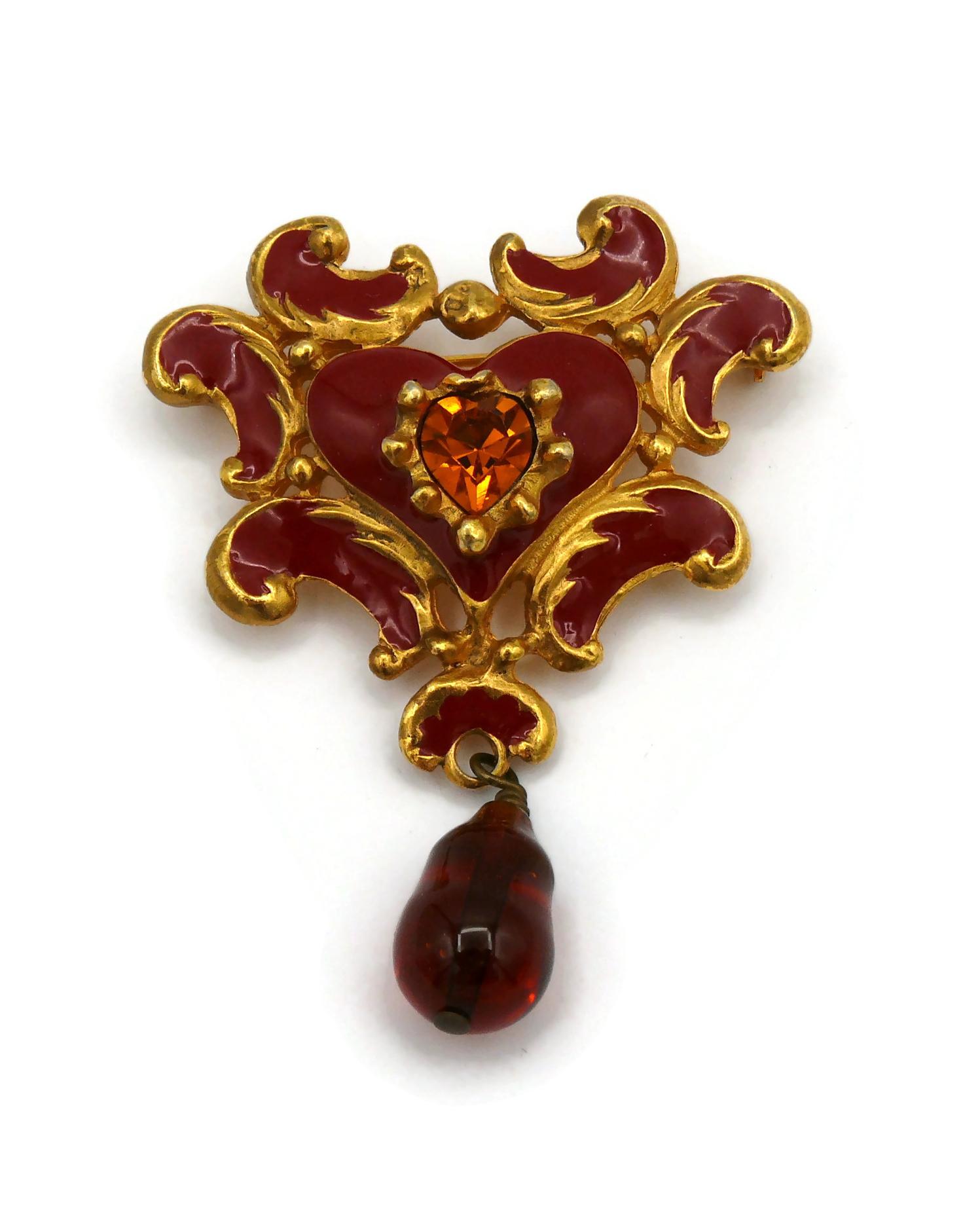 CHRISTIAN LACROIX Vintage Red Enamel Heart Brooch In Excellent Condition For Sale In Nice, FR