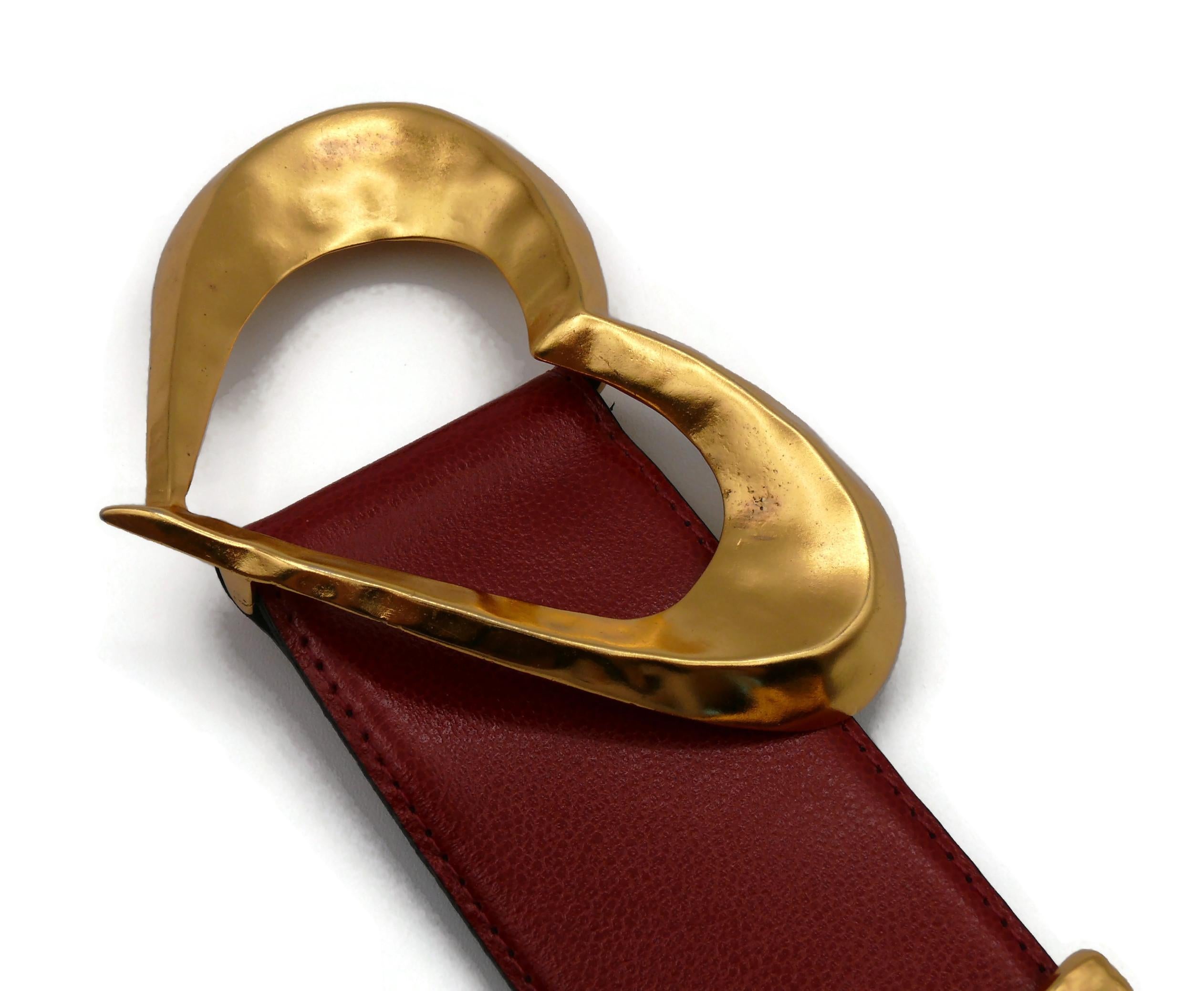 CHRISTIAN LACROIX Vintage Red Grained Leather Belt with Oversized Heart Buckle For Sale 1