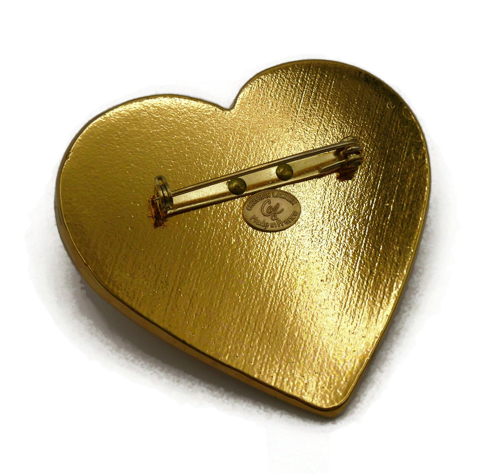 Women's CHRISTIAN LACROIX Vintage Gold Tone Resin Heart Brooch For Sale