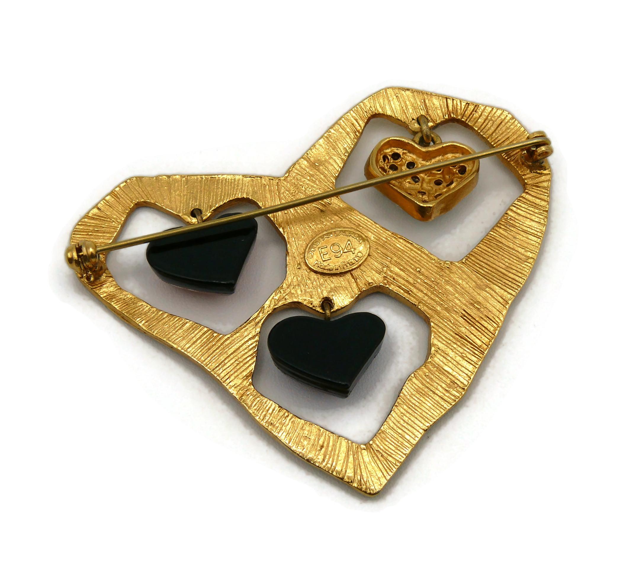 CHRISTIAN LACROIX Vintage Textured Gold Toned Heart Charms Brooch For Sale 6