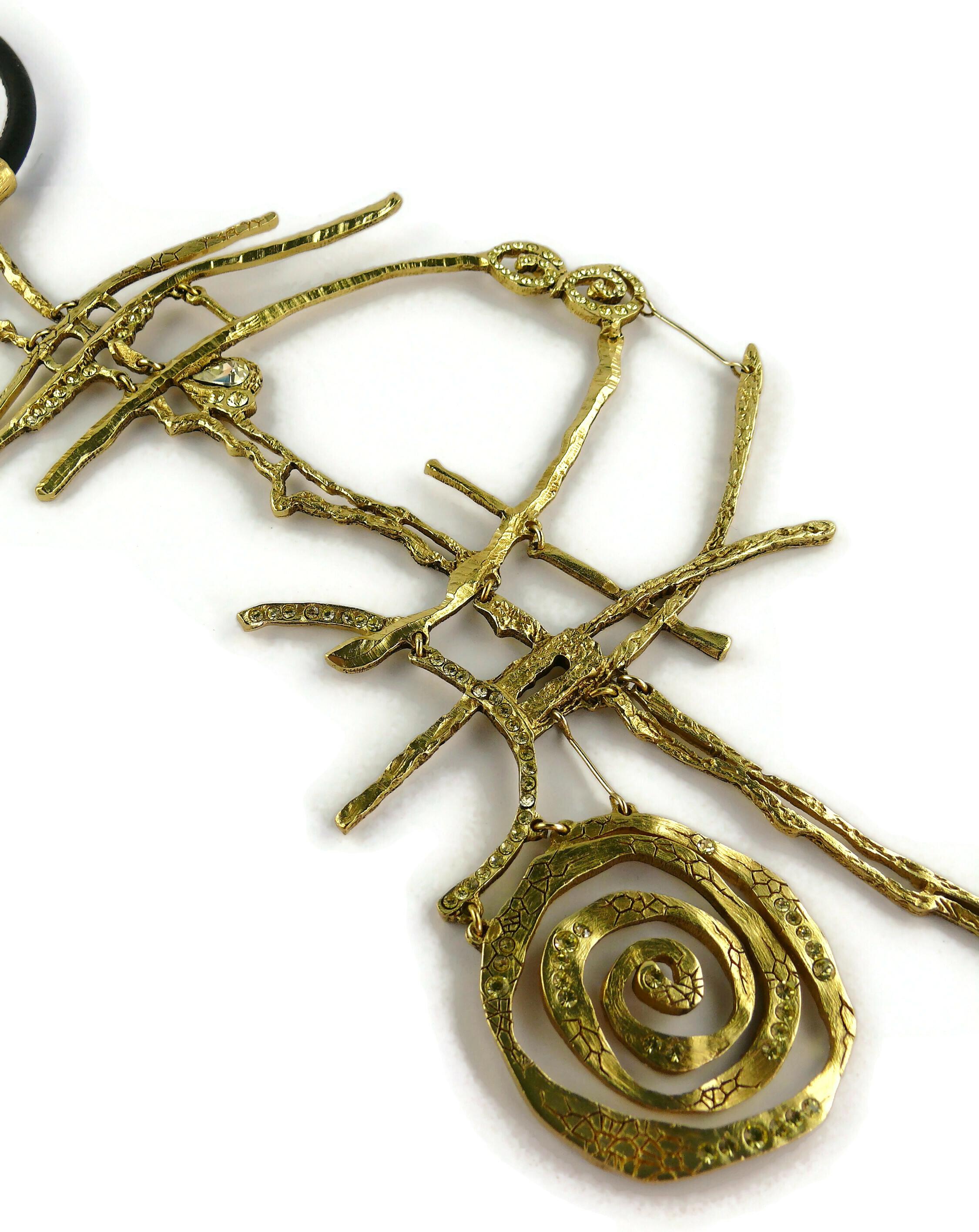 Christian Lacroix Asymetric Gold Toned Brutalist Plastron Necklace  For Sale 2