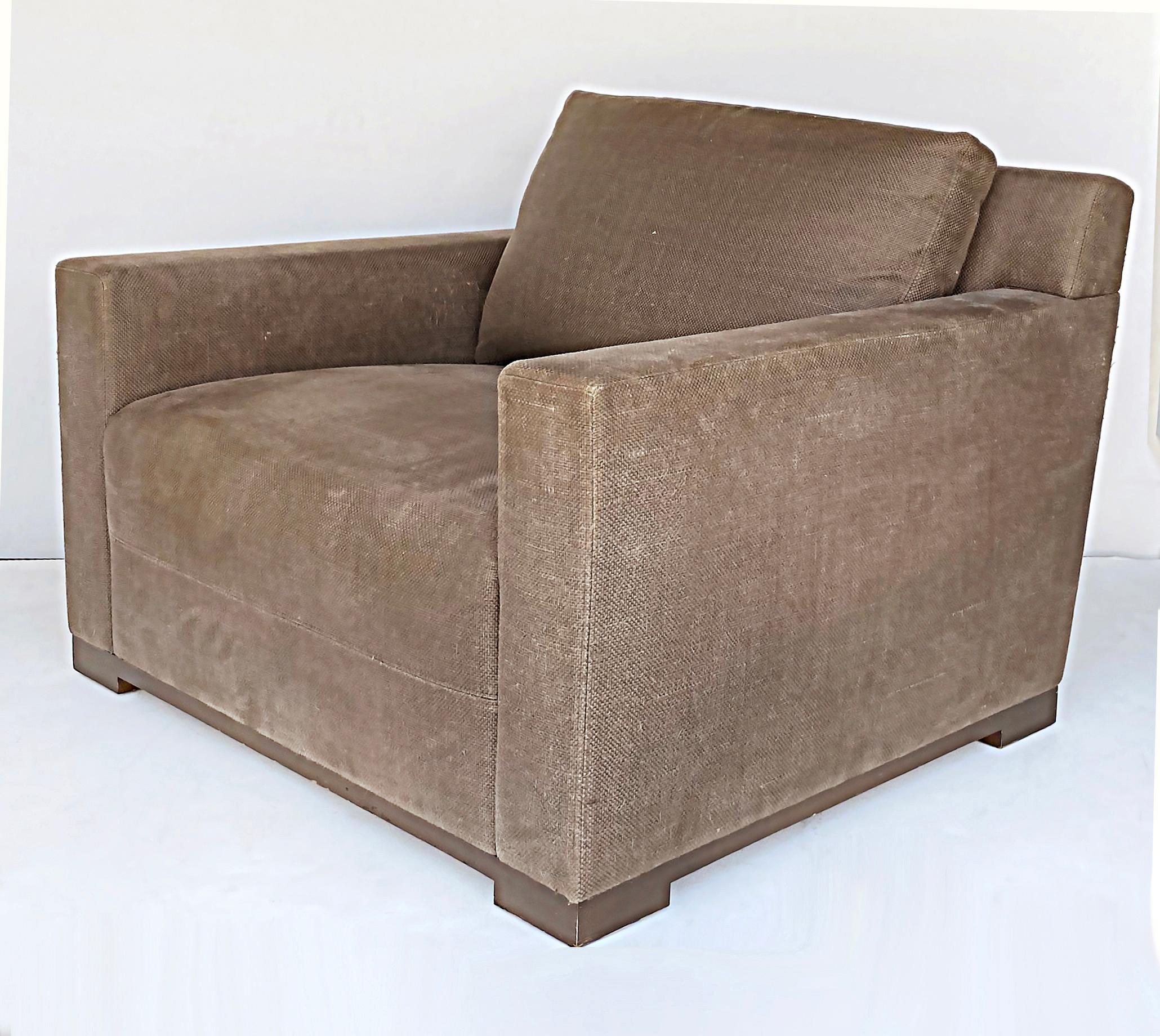 Christian Liaigre Écume Large Club Chair in Linen Upholstery 3