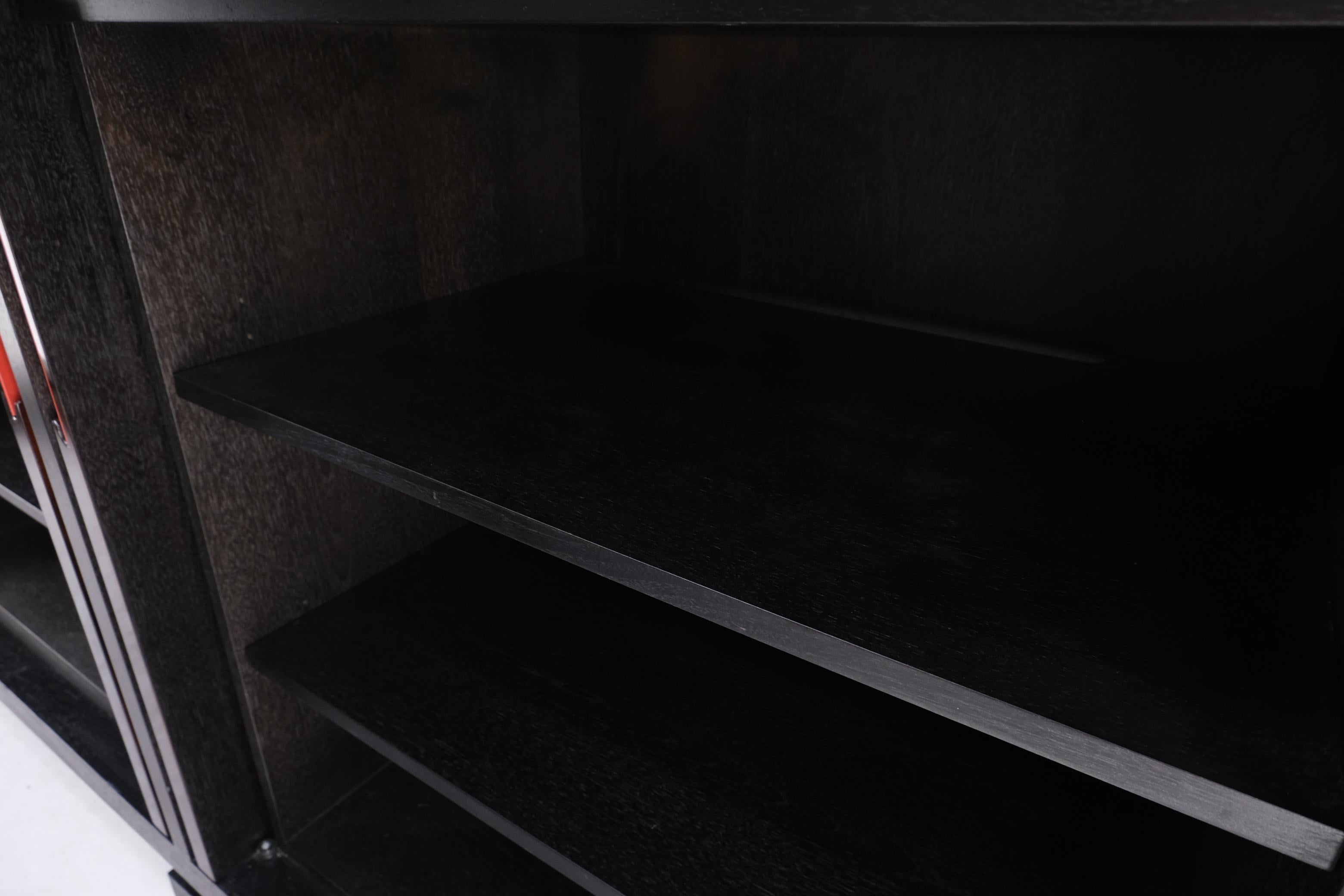 Christian Liaigre HolLY HUNT Credenza a 4 ante con finiture in legno di palissandro ebanizzato in vendita 4