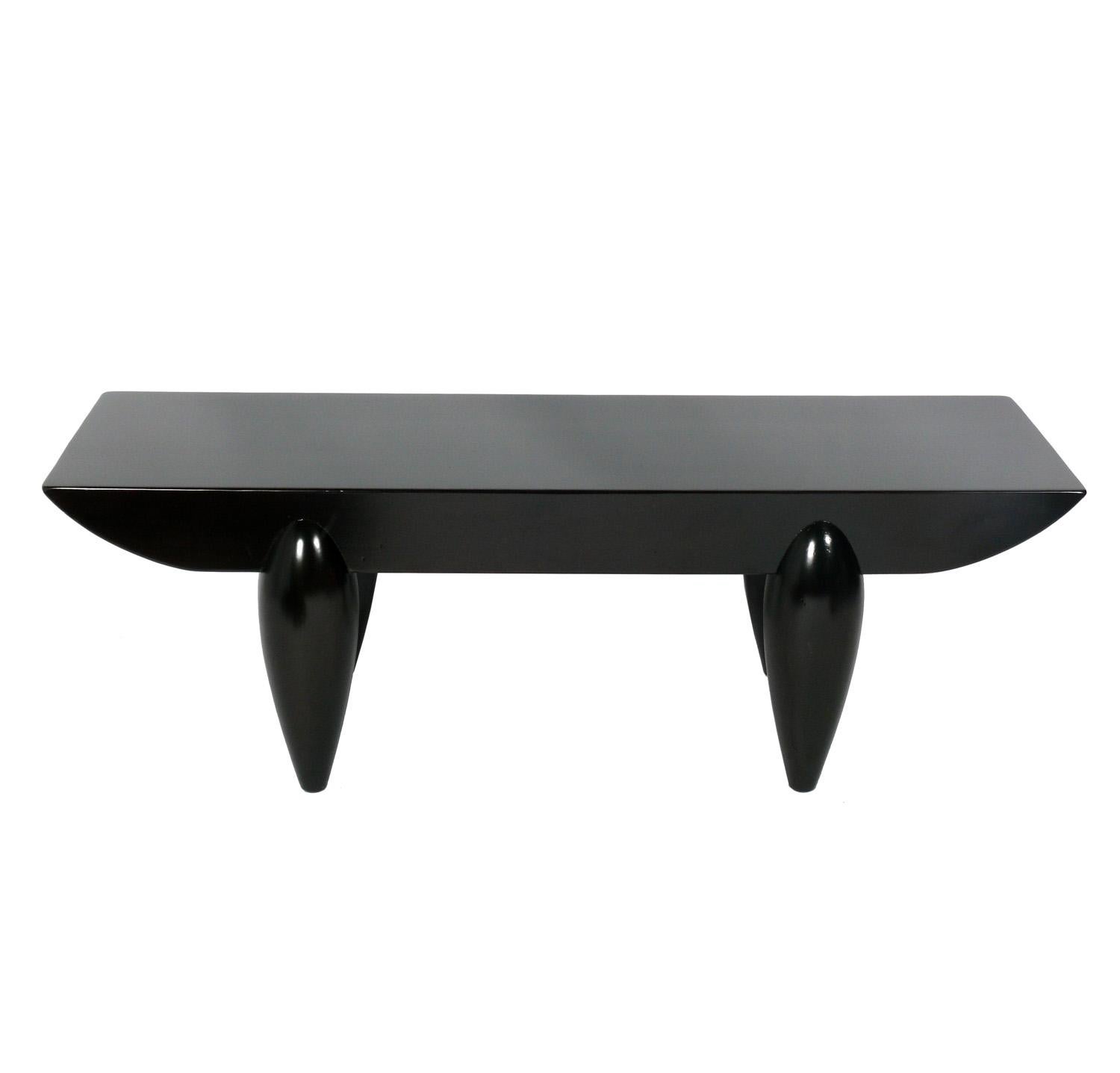 Banc ou table basse sculpturale, modèle 