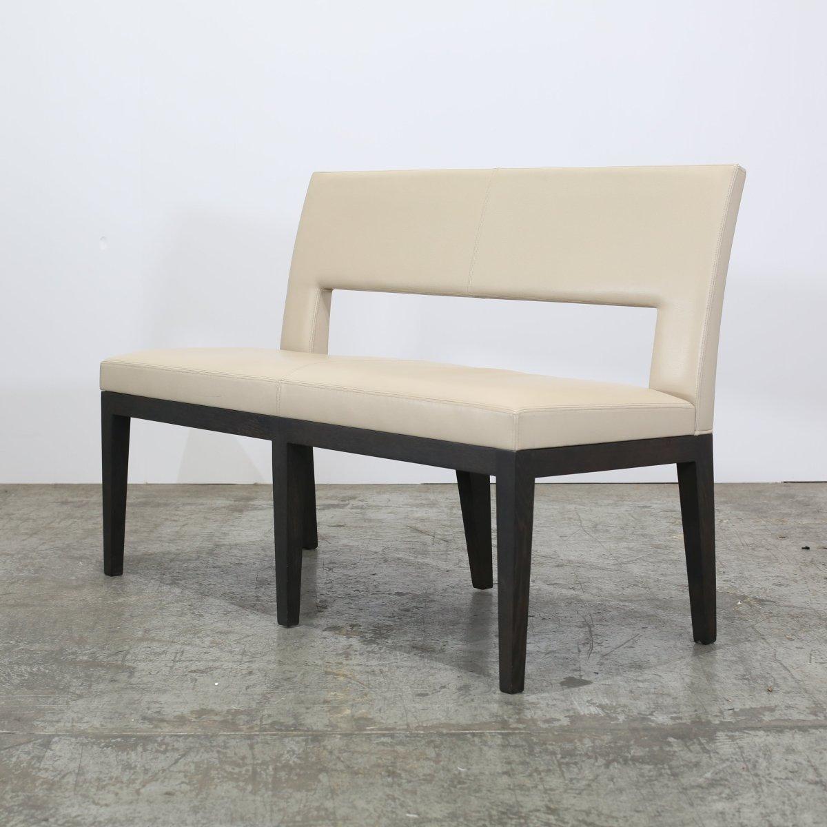 Français Christian Liaigre Banquette en velours en vente