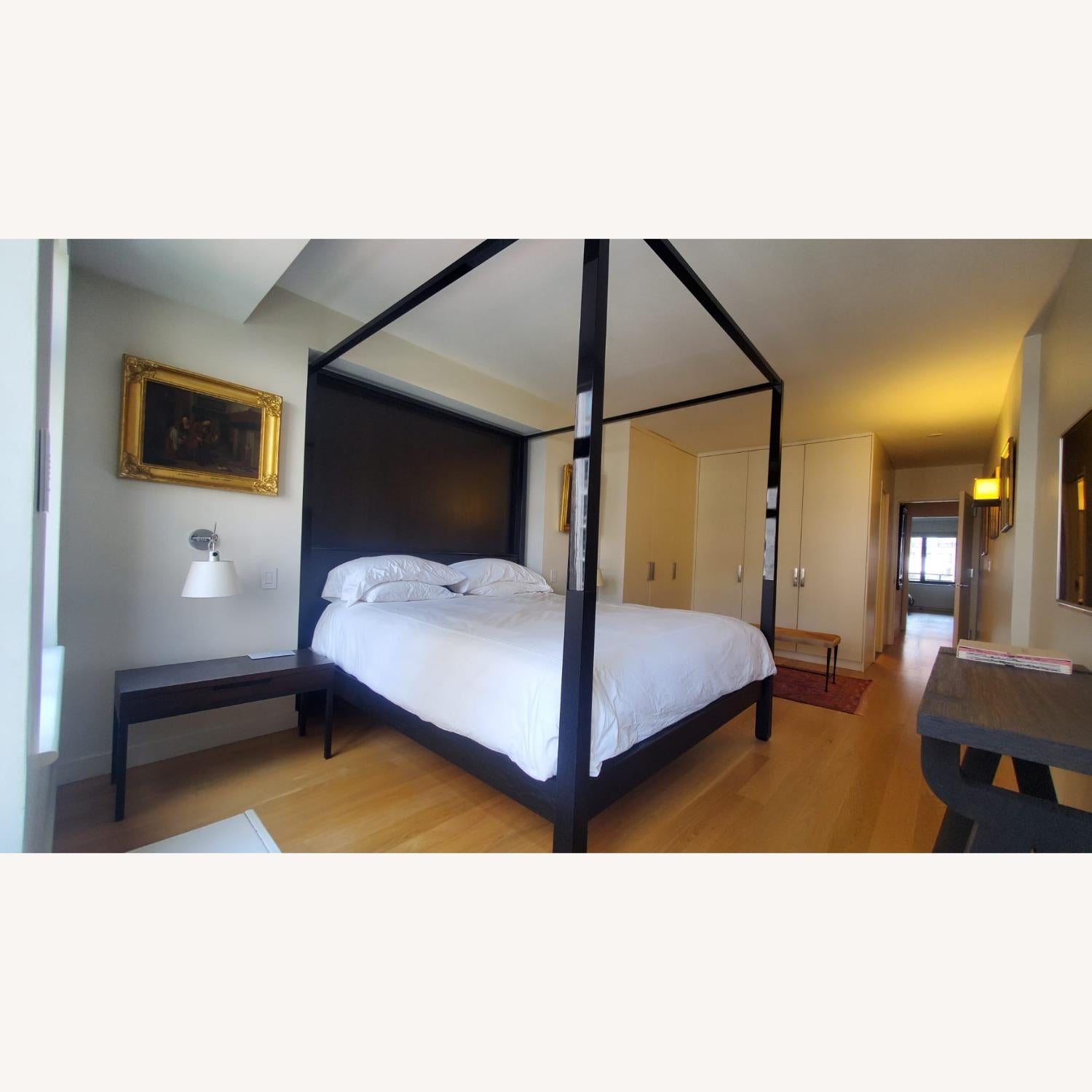 Christian Liaigre Telaio letto Zanzibar King In condizioni buone in vendita a Philadelphia, PA