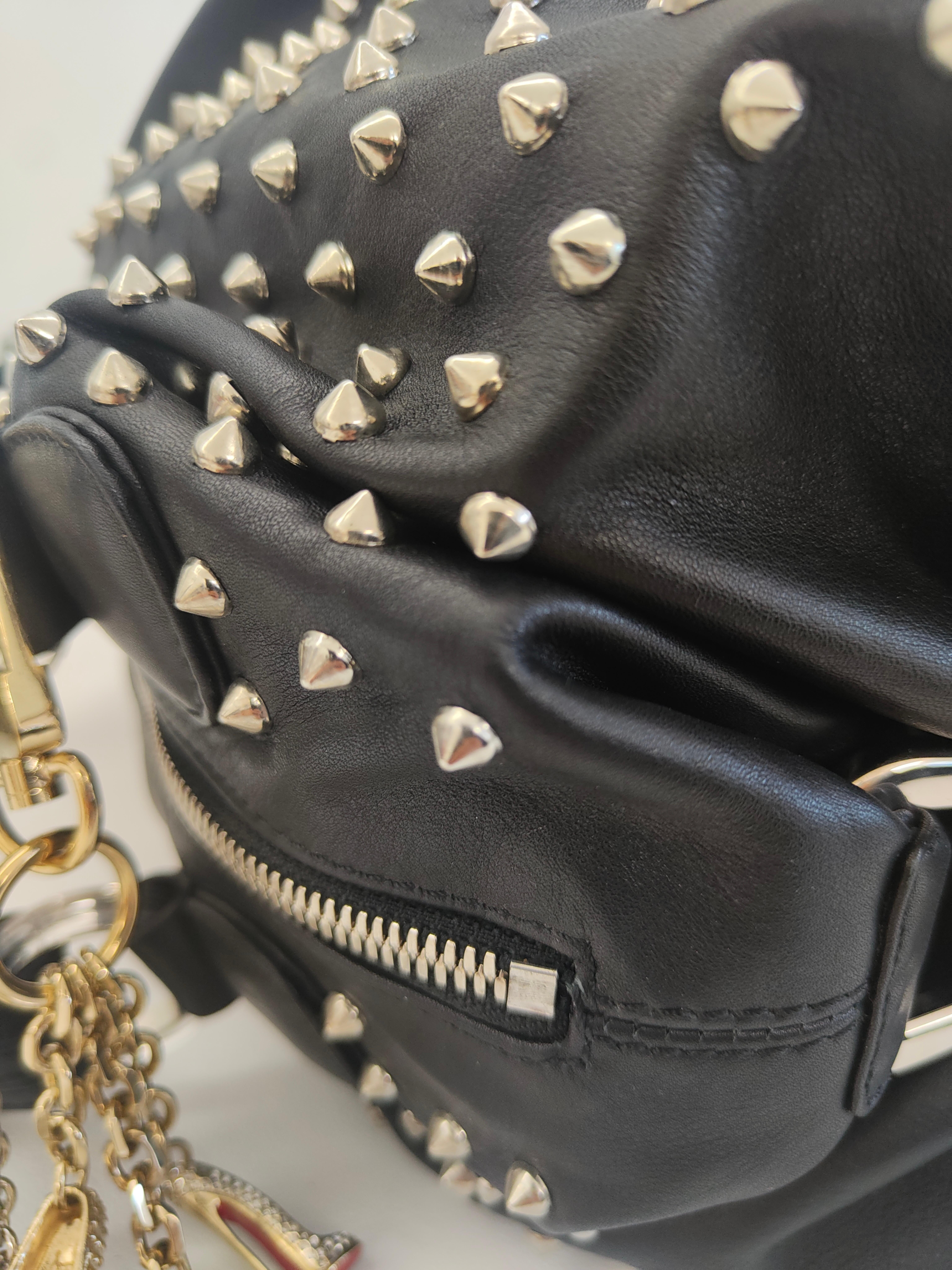 Women's or Men's Christian Loboutin black leather silver studs handle bag For Sale