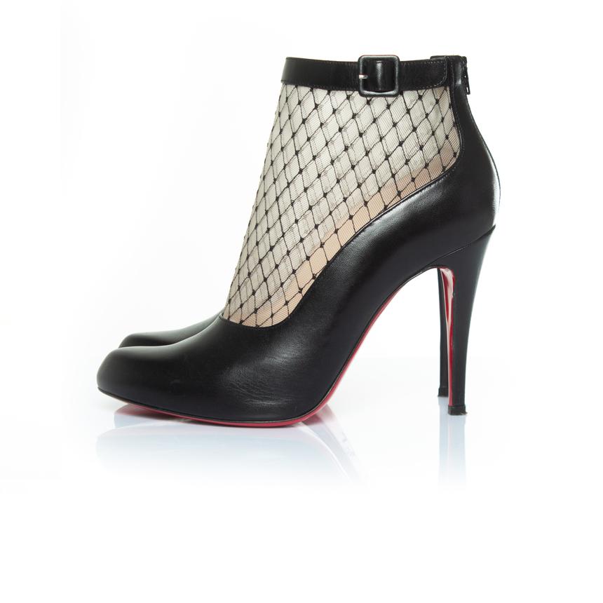 Christian Louboutin, 100 kid resillisma ankle boots For Sale 2