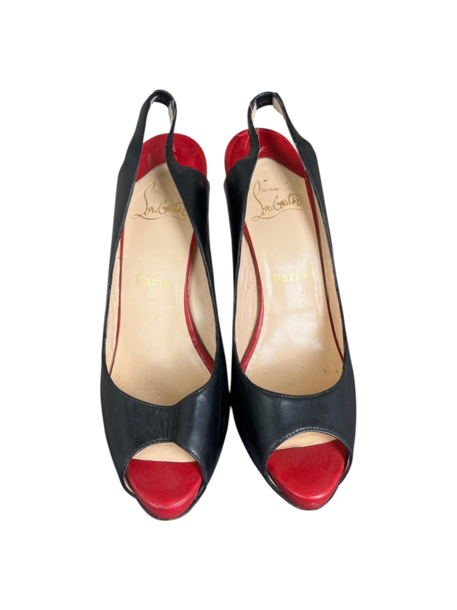 De las mujeres Christian Louboutin  bombas de cuero rojo y negro de los años 2000 en venta