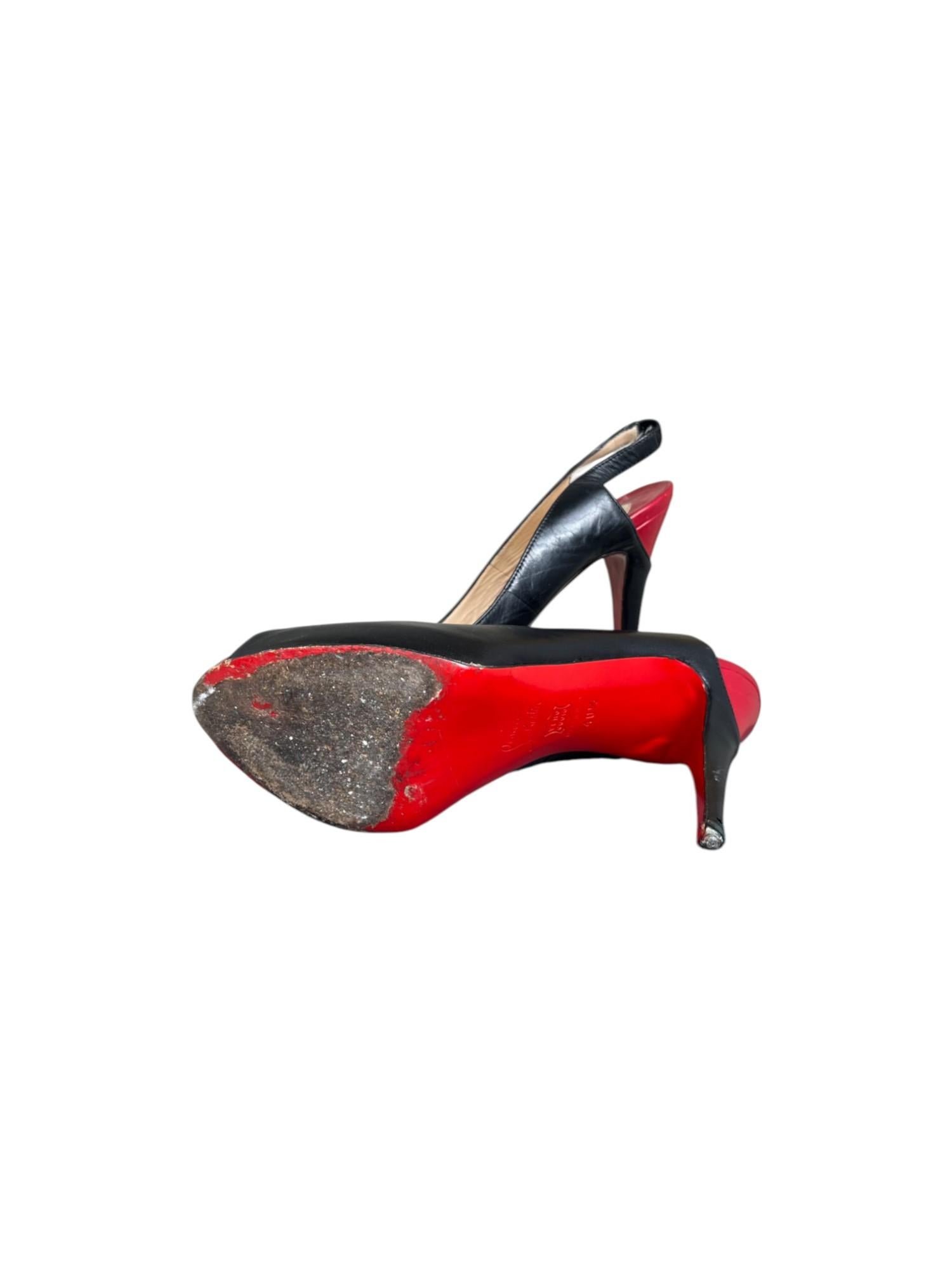 Christian Louboutin  bombas de cuero rojo y negro de los años 2000 en venta 3