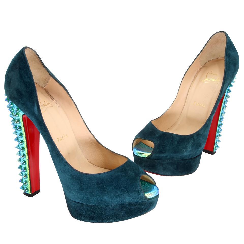 Christian Louboutin Aqua Teal Runway Pumps Open Toe Platforms CL-S0106P-0139

These unbelievably glamorous Christian Louboutin Spikes Taclou 140. Heels are a great addition to any wardrobe! These platform pumps have beautiful in your face style also