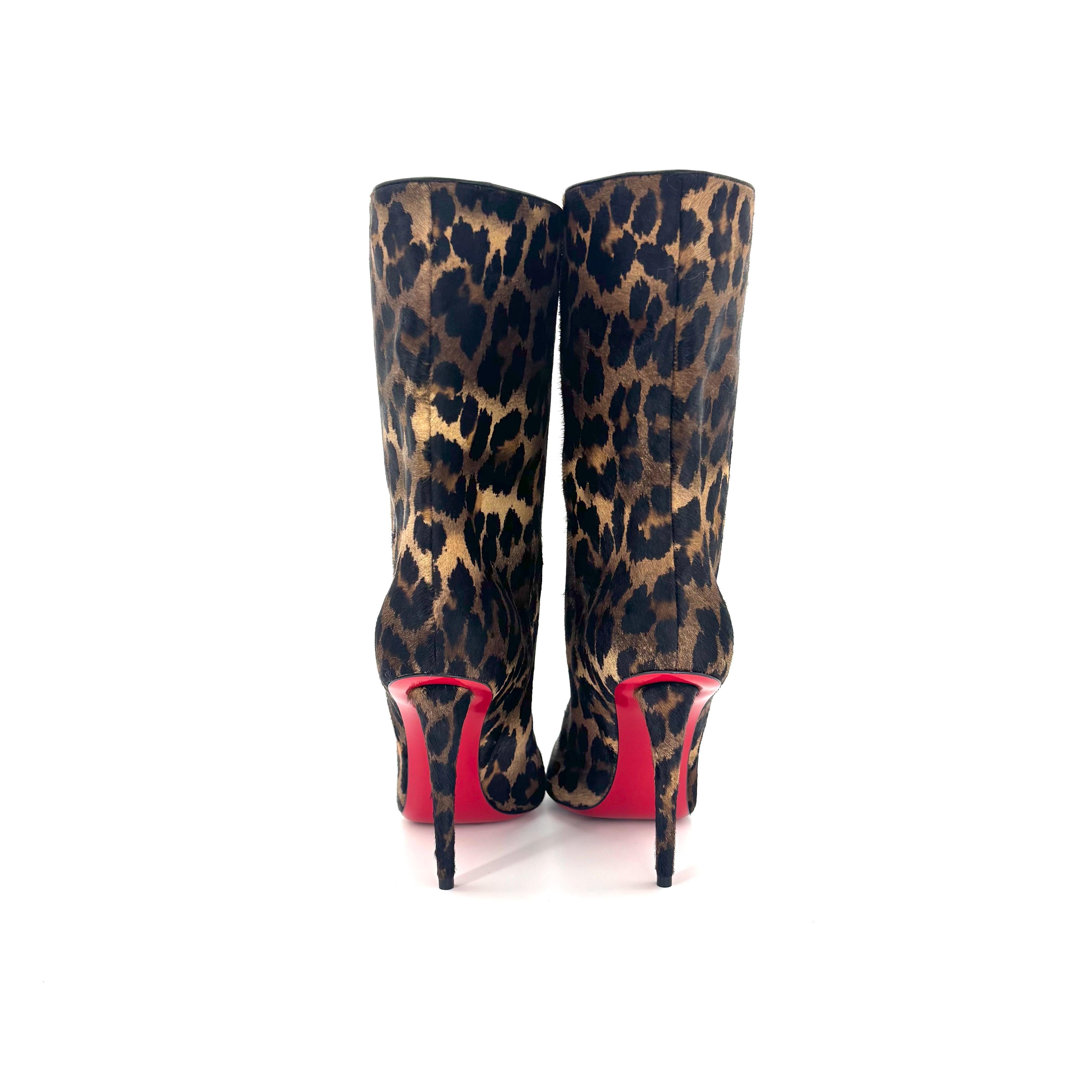 Christian Louboutin Botín Astrilarge 100 Pony Botas con estampado de leopardo 38 en Nuevo estado para la venta en Mechanicsville, VA