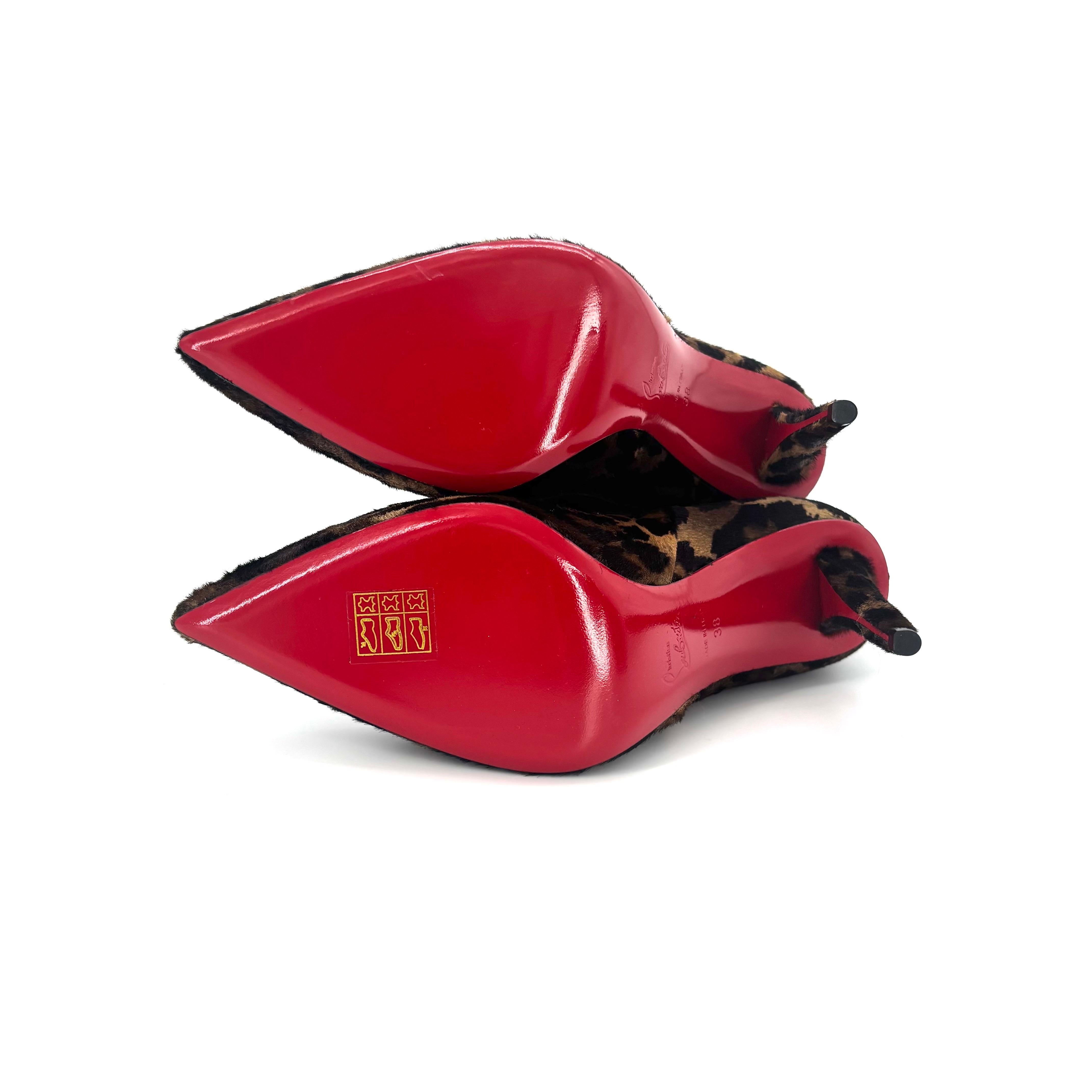 Christian Louboutin Botín Astrilarge 100 Pony Botas con estampado de leopardo 38 en venta 1