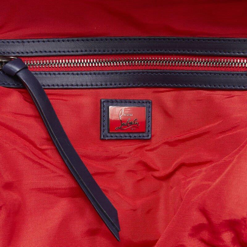 CHRISTIAN LOUBOUTIN Backloubi borsa zaino con borchie a spillo in percalle blu e marrone in vendita 7