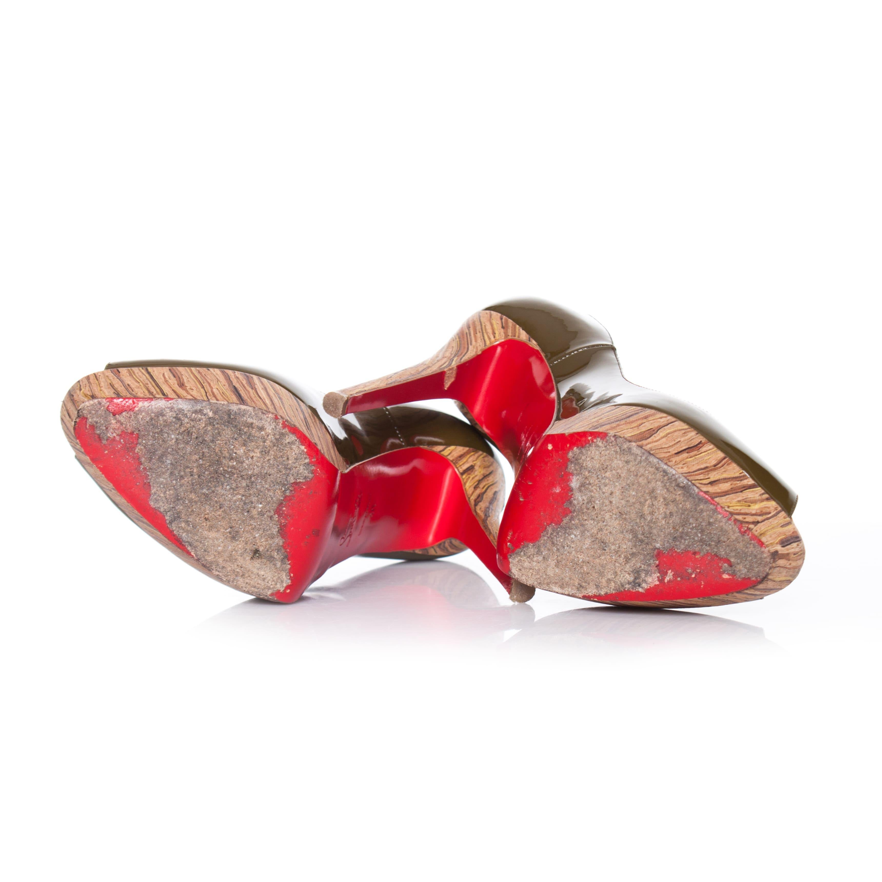 Christian Louboutin, Banane kaki platform pumps For Sale 2