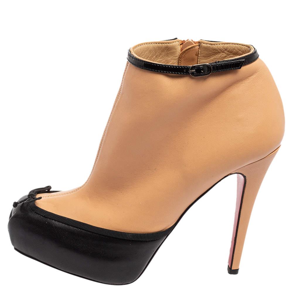 Christian Louboutin Beige/Black Leather Bow Ankle Boots Size 36.5 For Sale 2