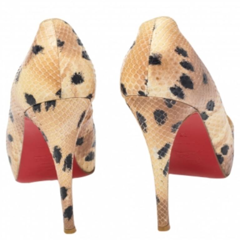 Christian Louboutin Beige/Noir Peau de serpent   Prive  Escarpins taille 38 4