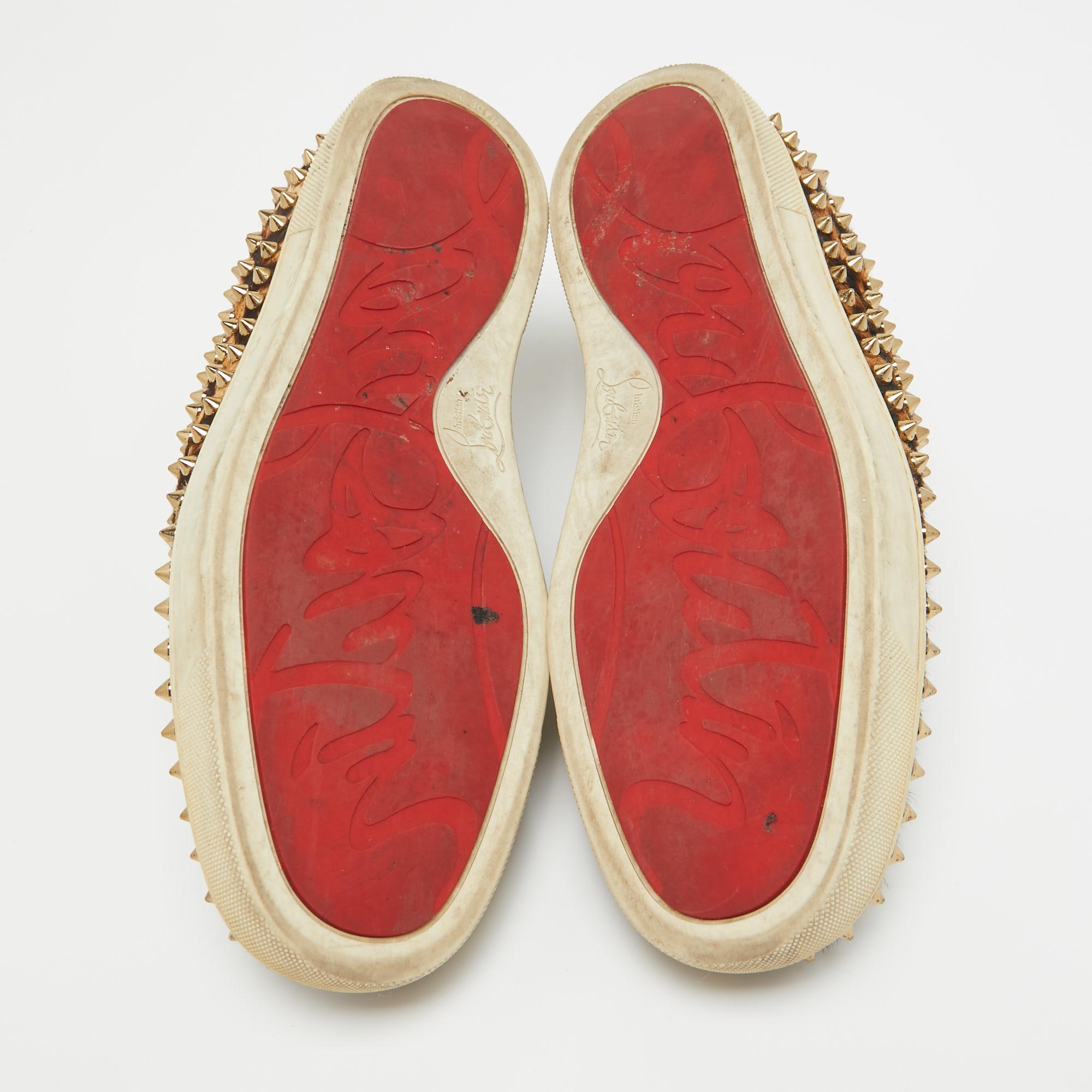 Christian Louboutin Beige/Brown Leopard Print Calf Hair Sneakers Size 40.5 For Sale 2