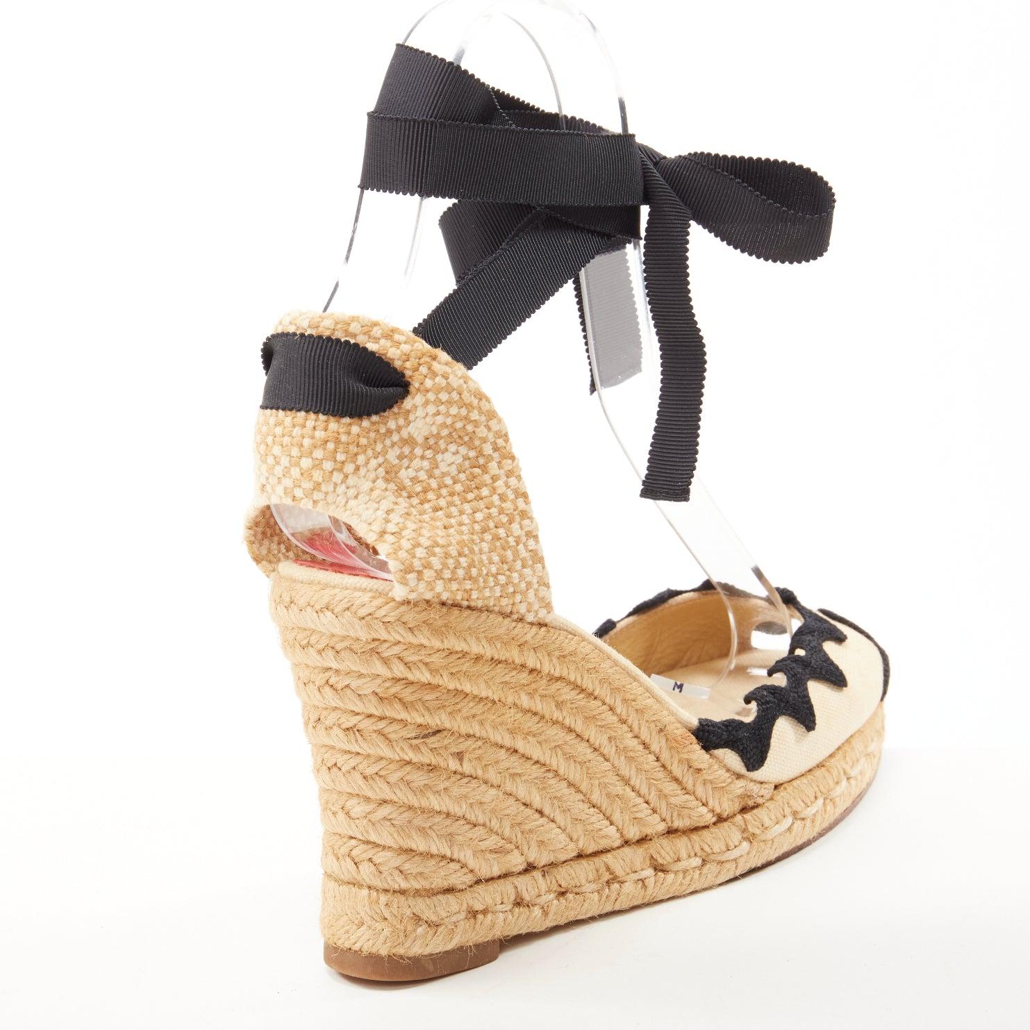 CHRISTIAN LOUBOUTIN espadrille festonnée en toile beige noire talon compensé EU37 en vente 4