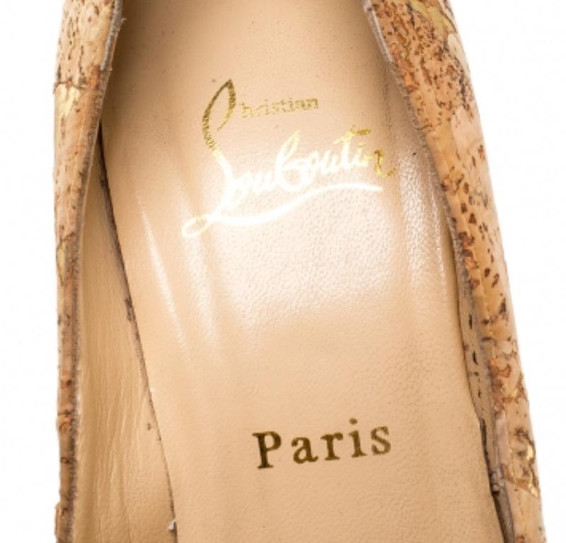 Escarpins à plateforme en liège beige à bouts ouverts Christian Louboutin, Taille 37.5 Pour femmes en vente