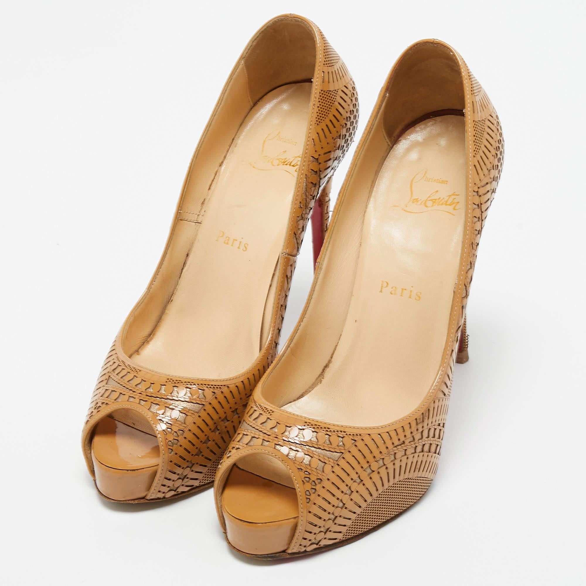 Complement your well-put-together outfit with these authentic designer shoes. Timeless and classy, they have an amazing construction for enduring quality and comfortable fit.