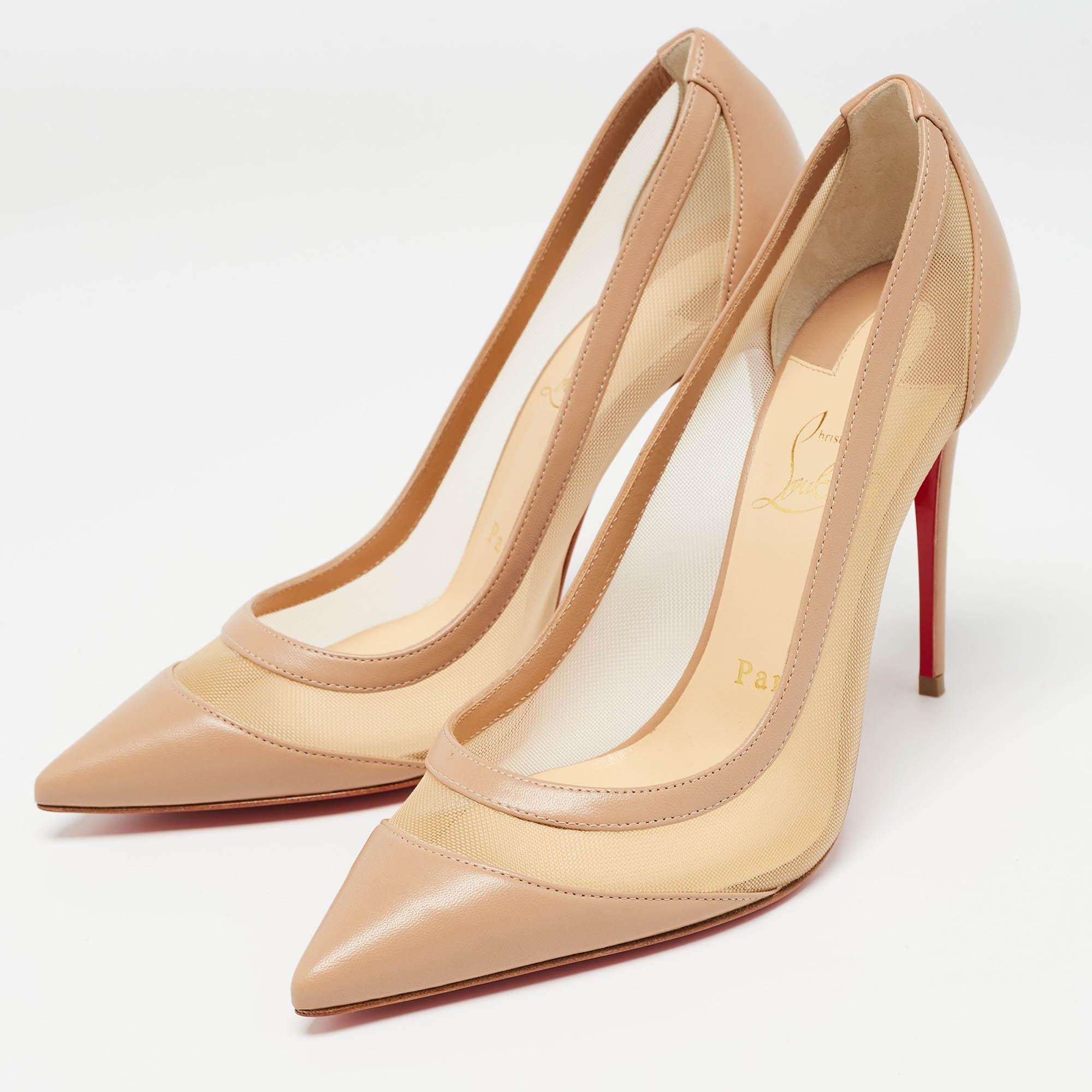 Cut into a timeless silhouette, this pair of pumps is simple yet classy. With a classy shade,, it flaunts durable soles and comfortable footbeds.