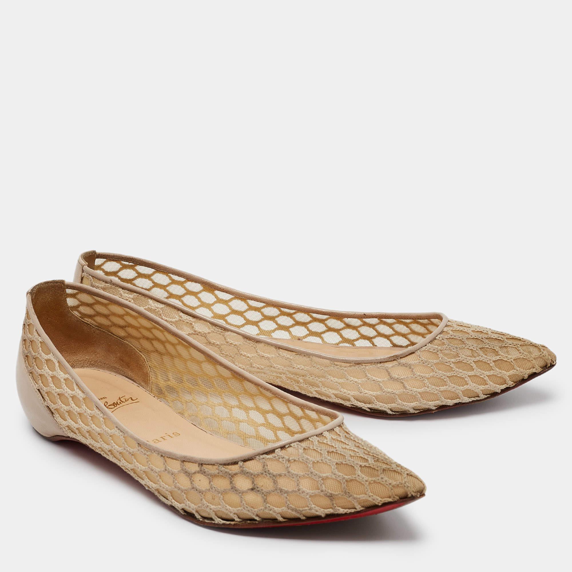 Women's Christian Louboutin Beige Leather and Mesh Pigaresille Ballet Flats Size 38 For Sale