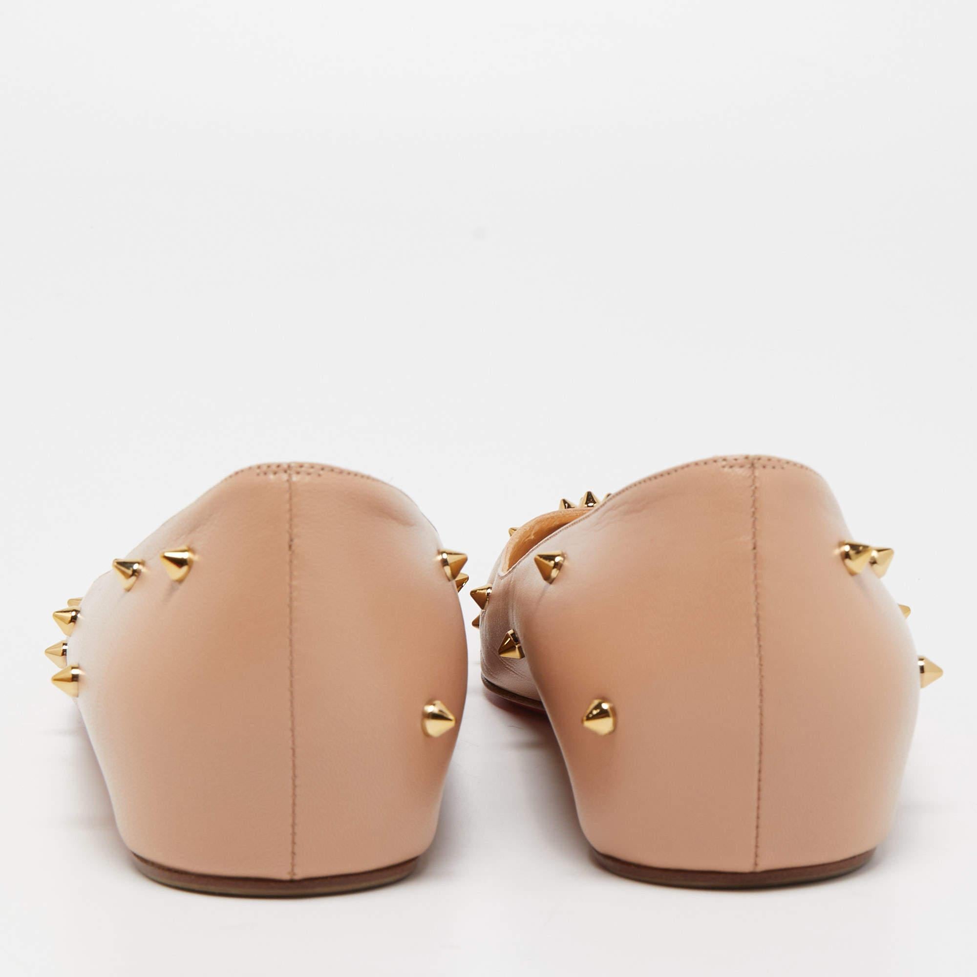 Christian Louboutin Beige Leather Degraspike Pointed Toe Ballet Flats Size 40.5 In Good Condition In Dubai, Al Qouz 2