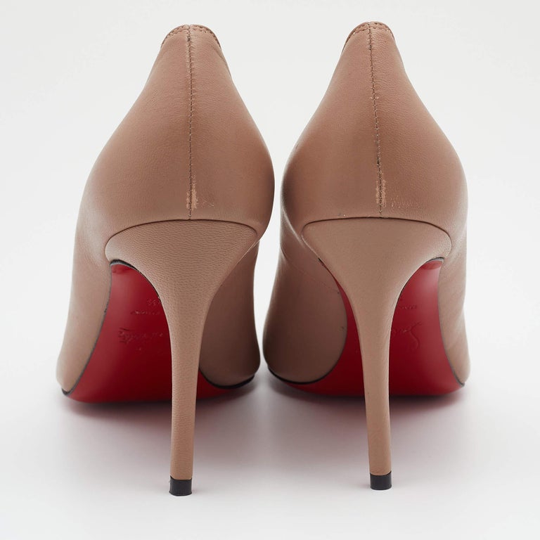 Christian Louboutin Beige Leather Fifi Pumps Size 39.5 For Sale at 1stDibs