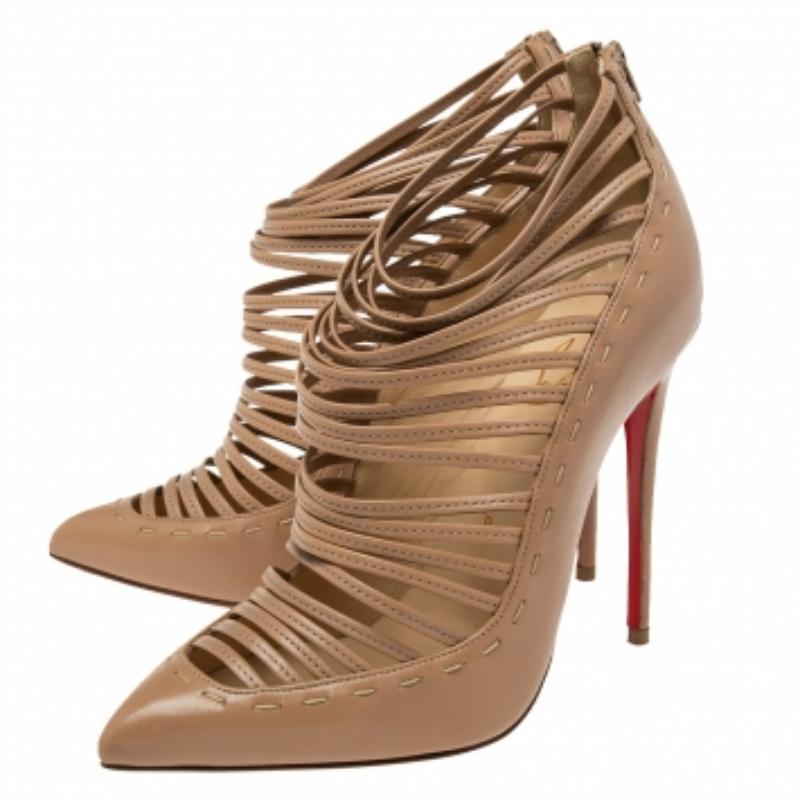 Christian Louboutin Beige Leather Gortik Ankle Booties Size 36 In Good Condition For Sale In Dubai, Al Qouz 2