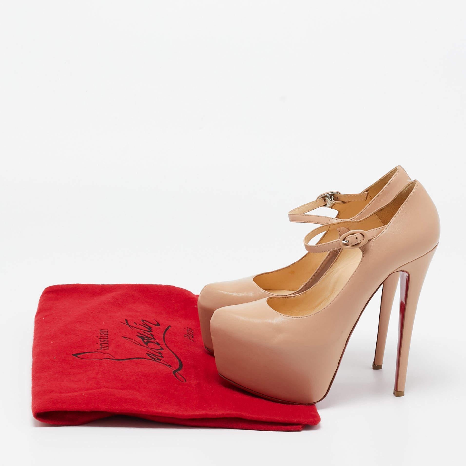 Christian Louboutin Beige Leather Lady Daf Pumps Size 36.5 For Sale 6