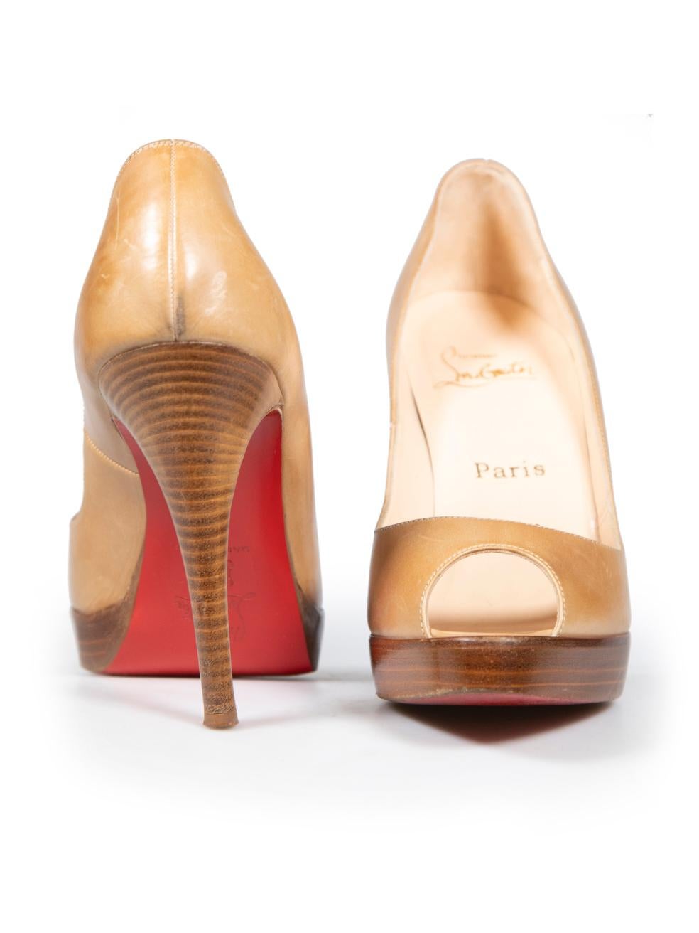 Christian Louboutin Beige Leather Peep Toe Platform Heels Size IT 38 In Good Condition For Sale In London, GB