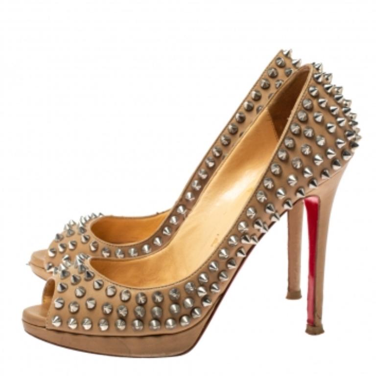 Christian Louboutin Beige Leather Yolanda Spikes Peep Toe Pumps Size 36.5 For Sale 2