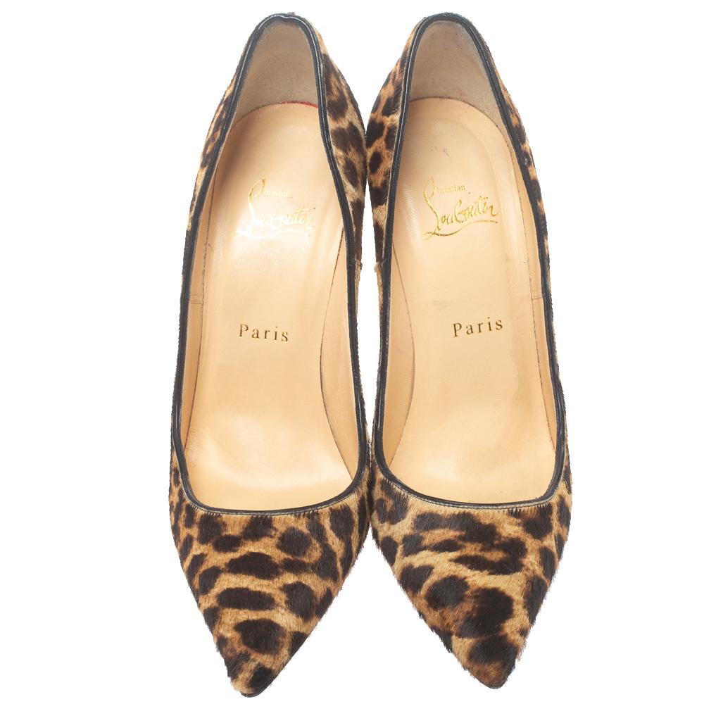 Dazzle everyone with these Louboutins by owning them today. Crafted from calf hair, these leopard-printed Pigalle pumps carry a mesmerizing shape with pointed toes and 12 cm heels. Complete with the signature red soles, this pair truly embodies the
