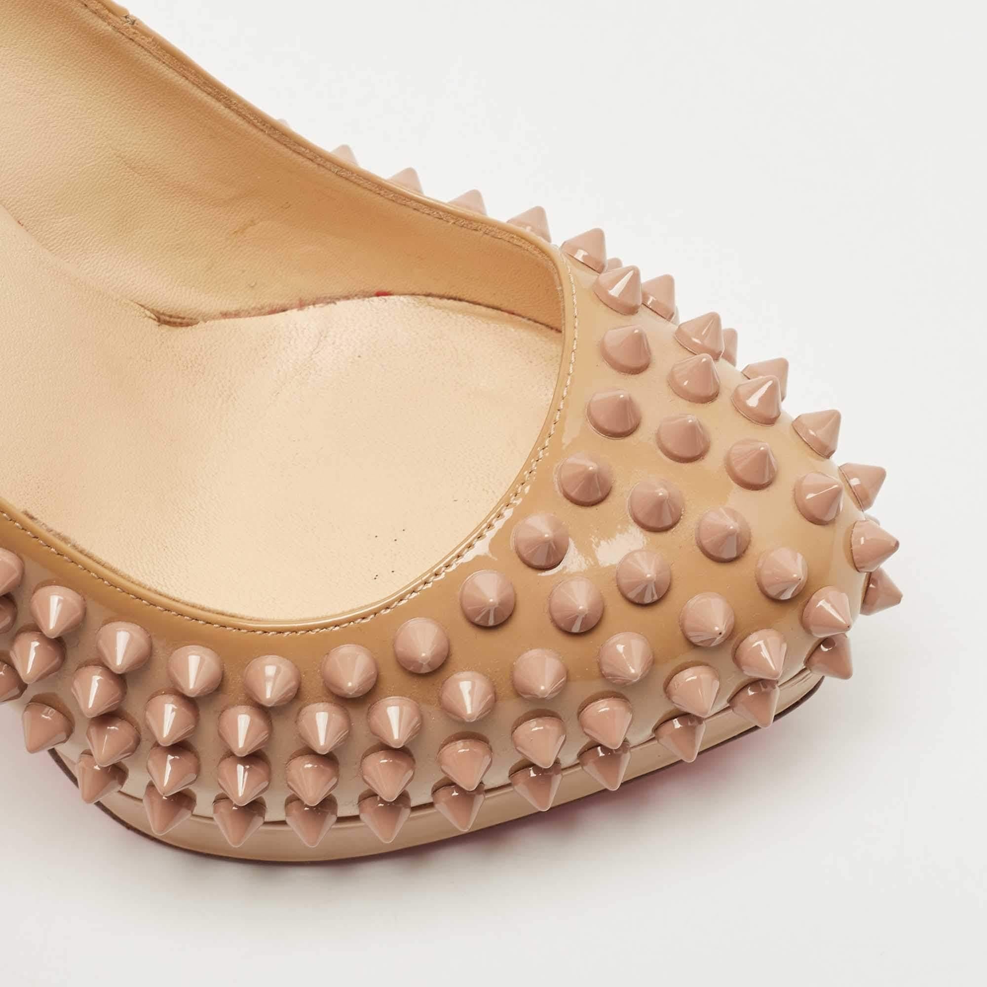 Christian Louboutin Beige Patent Leather Alti Spiked Platform Pumps Size 36 For Sale 3