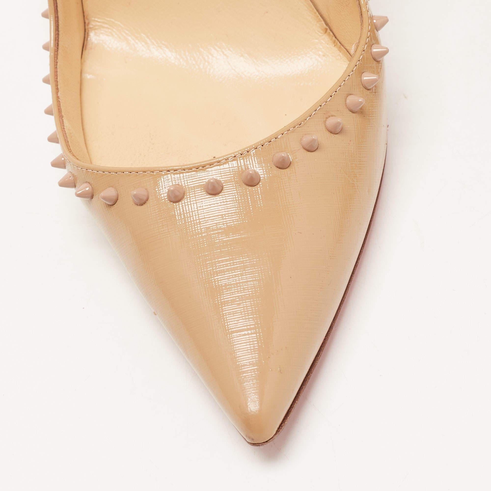 Christian Louboutin Beige Patent Leather Anjalina Spike Pointed Toe Pumps Size 3 For Sale 2