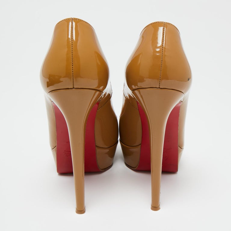 Christian Louboutin Bianca Patent Leather Heels In Beige