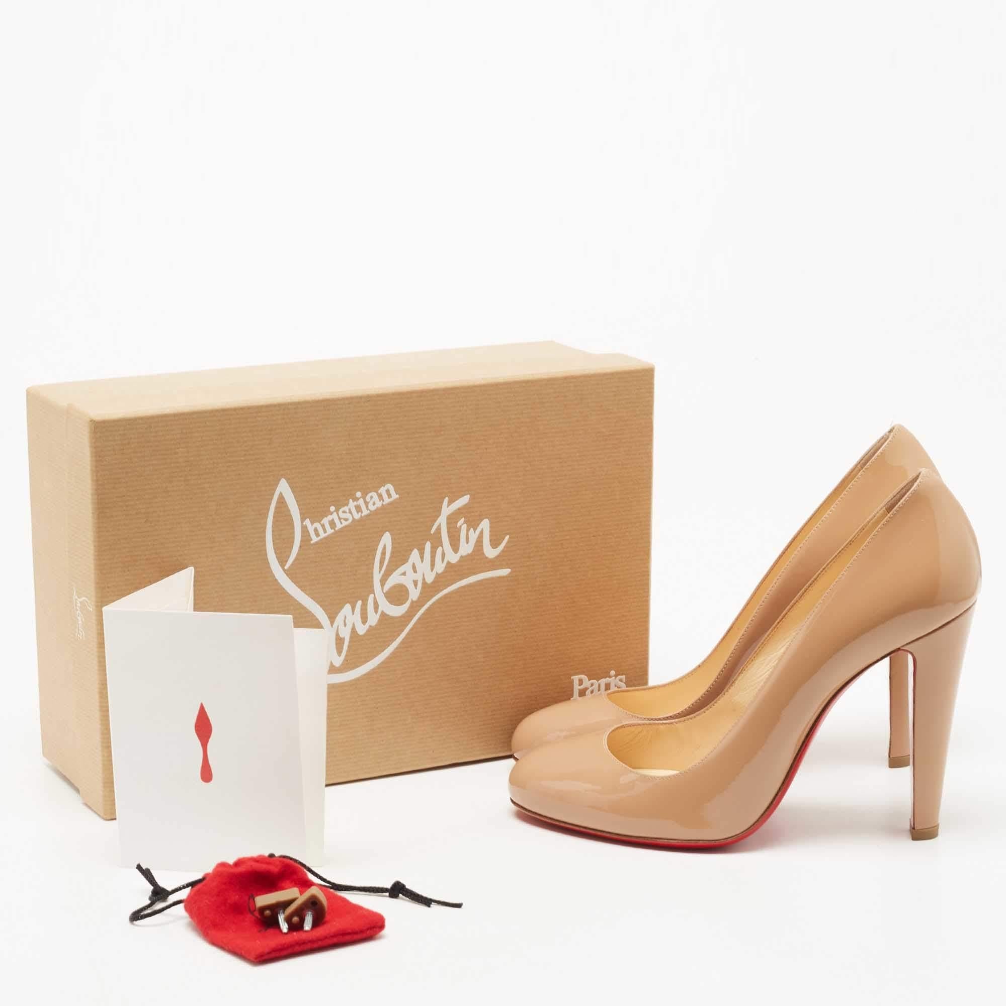 Christian Louboutin Beige Patent Leather FiFifa Round Toe Pumps Size 39 5