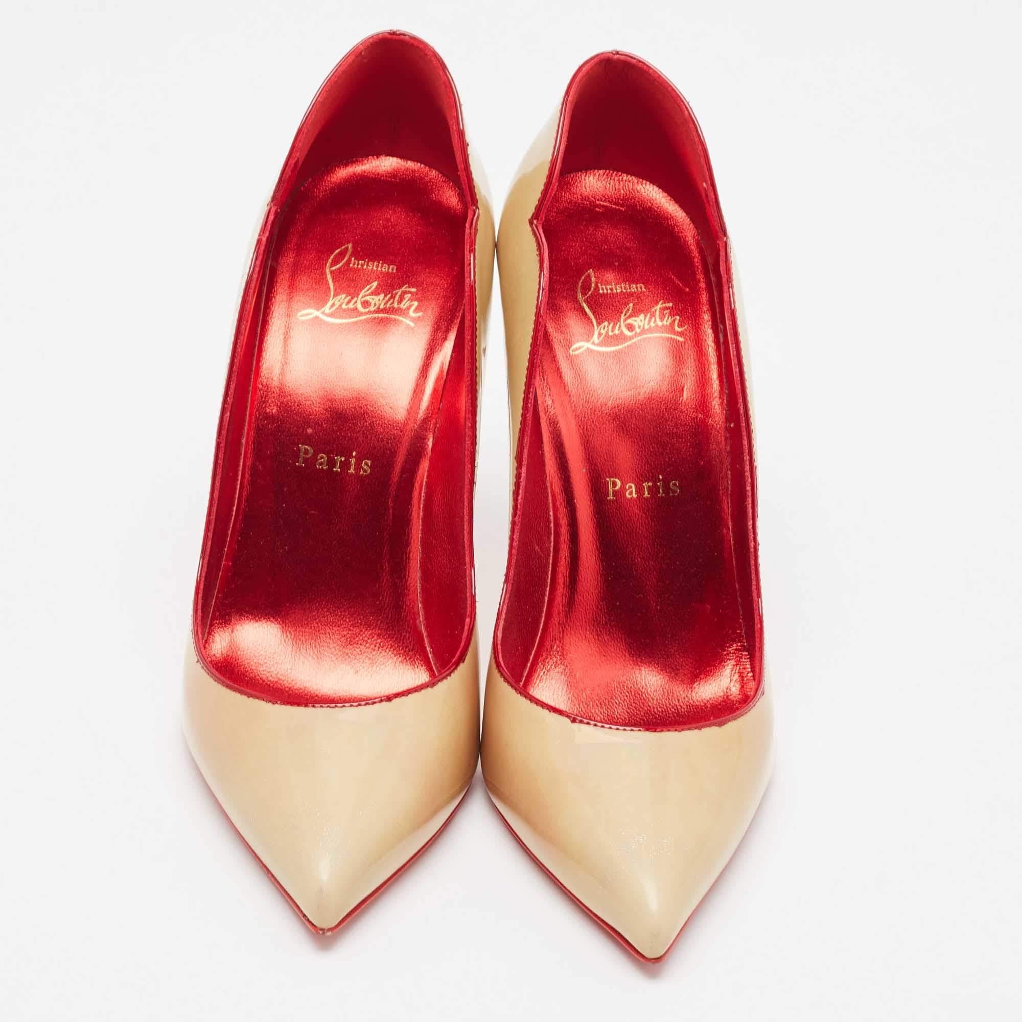 Women's Christian Louboutin Beige Patent Leather Hot Chick Pumps Size 37.5 For Sale